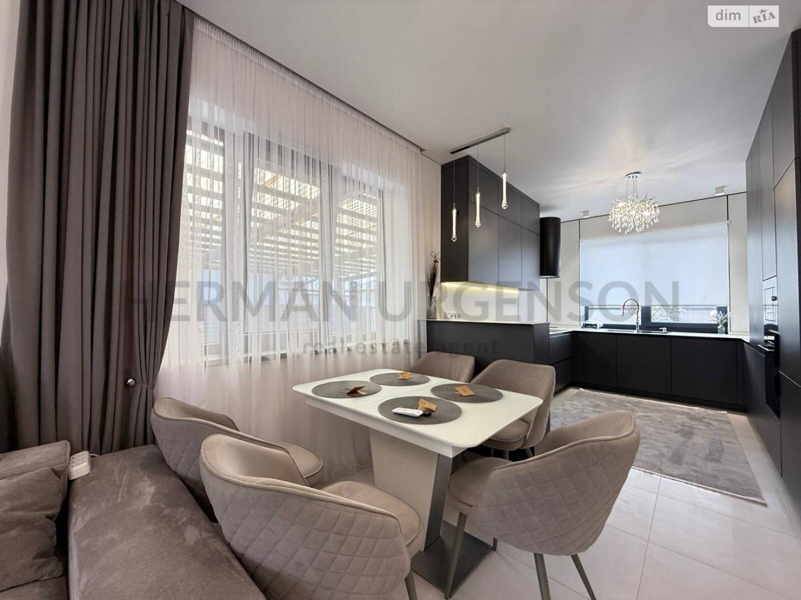 одноповерховий будинок з опаленням, 147 кв. м, кирпич. Продаж у Сторожниці фото 1