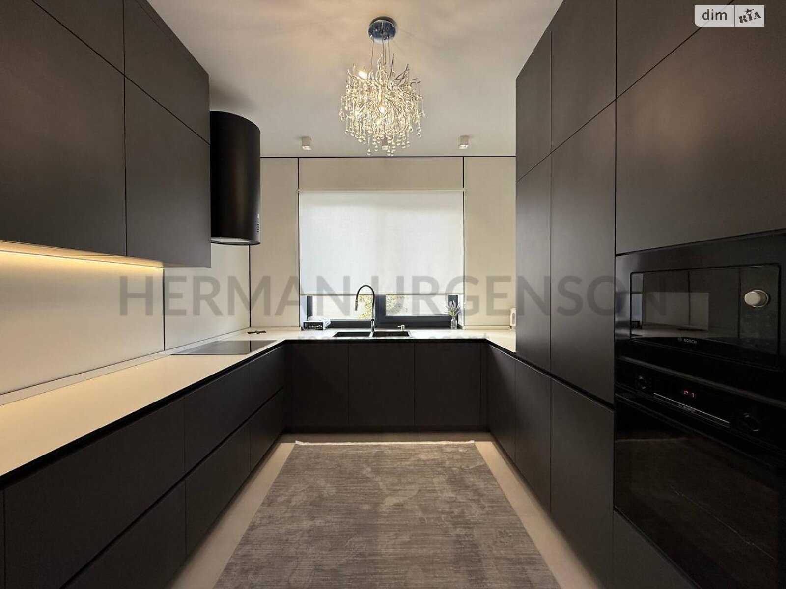 одноповерховий будинок з опаленням, 147 кв. м, кирпич. Продаж у Сторожниці фото 1