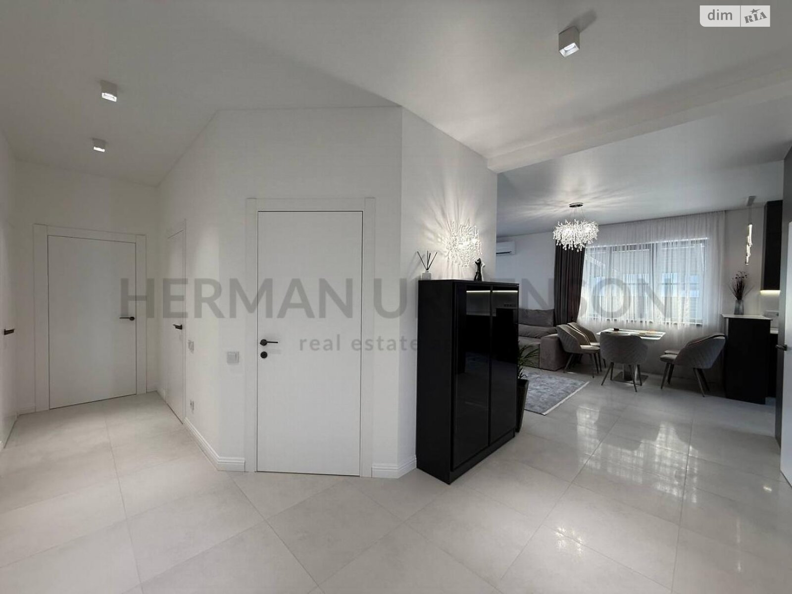 одноповерховий будинок з опаленням, 147 кв. м, кирпич. Продаж у Сторожниці фото 1