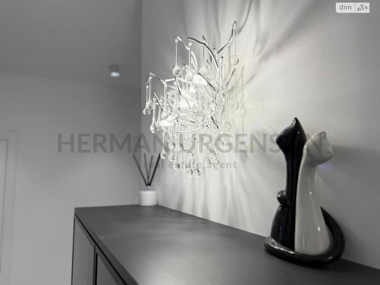 одноповерховий будинок з опаленням, 147 кв. м, кирпич. Продаж у Сторожниці фото 1