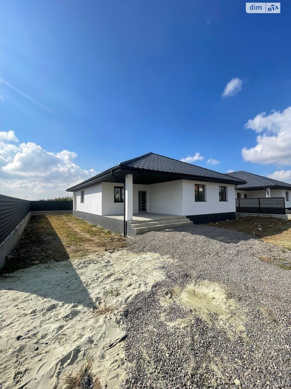 одноповерховий будинок, 130 кв. м, кирпич. Продаж у Сторожниці фото 1 одноповерховий будинок, 130 кв. м, кирпич. Продаж у Сторожниці фото 1