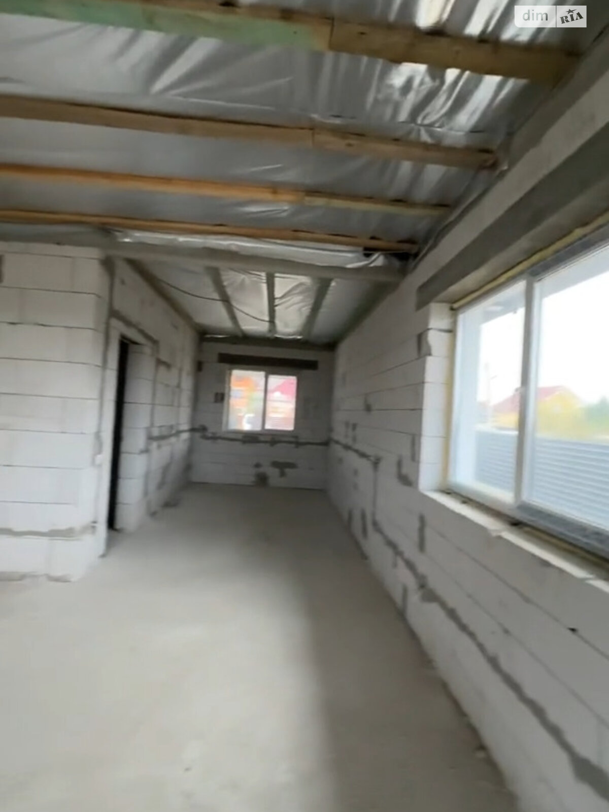 одноэтажный дом, 135 кв. м, пеноблок. Продажа в Сторожнице фото 1