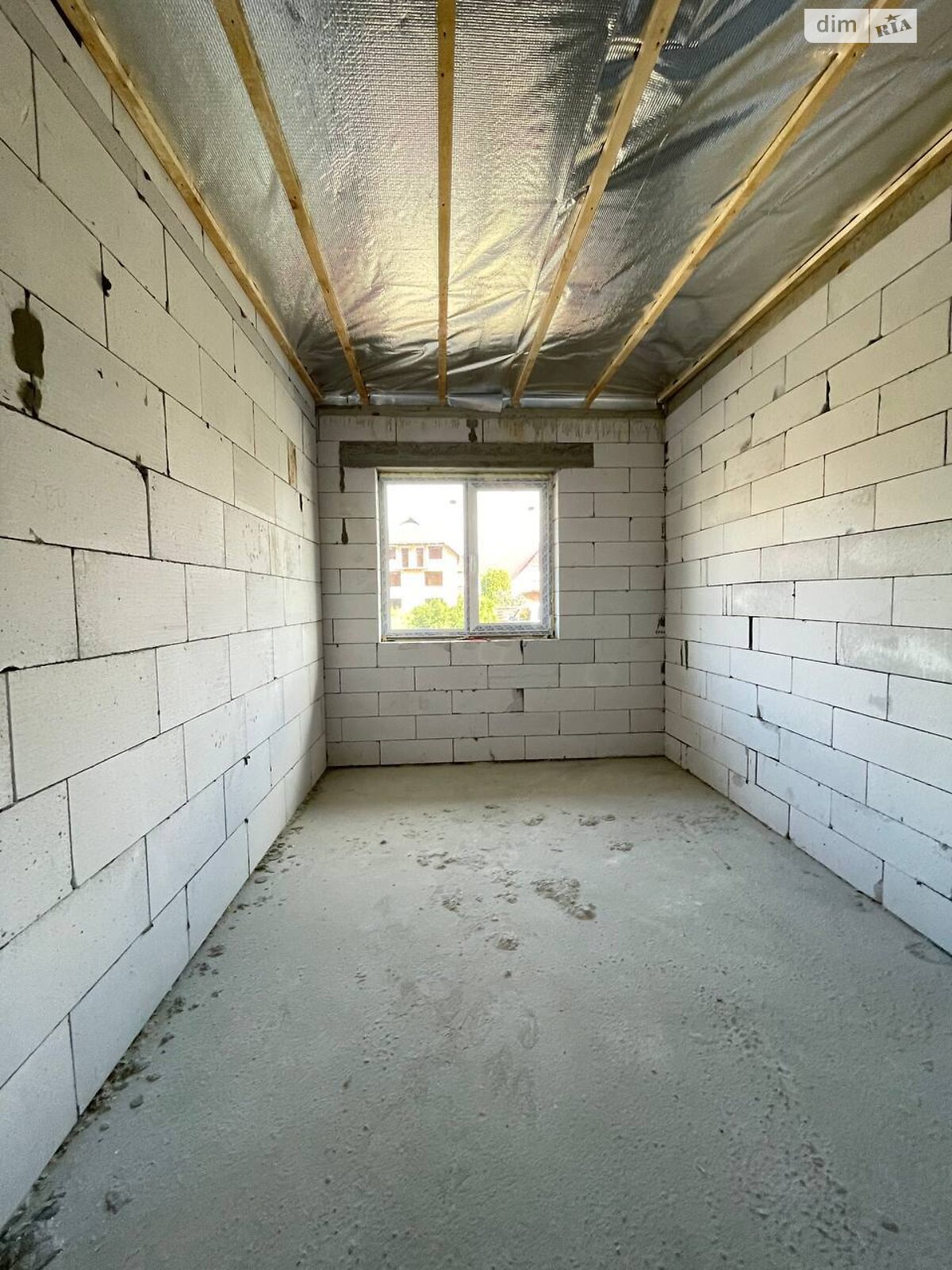 одноэтажный дом, 135 кв. м, пеноблок. Продажа в Сторожнице фото 1