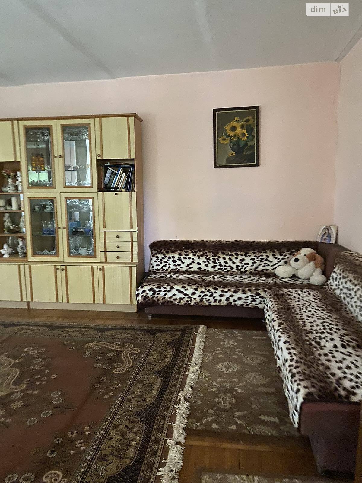 двухэтажный дом с отоплением, 215 кв. м, кирпич. Продажа в Сторожнице фото 1 двухэтажный дом с отоплением, 215 кв. м, кирпич. Продажа в Сторожнице фото 1