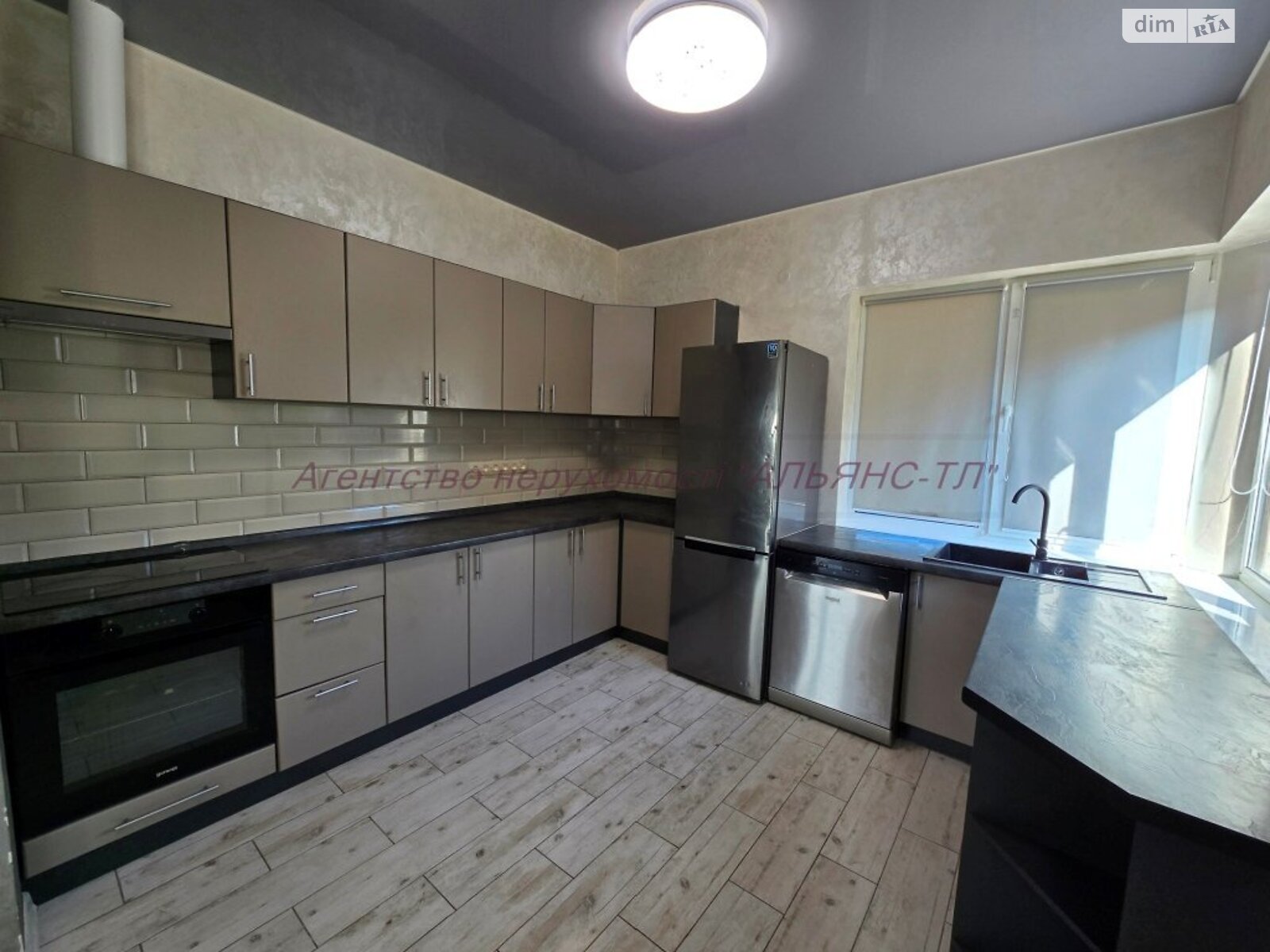 двухэтажный дом с ремонтом, 141.5 кв. м, пеноблок. Продажа в Сторожнице фото 1 двухэтажный дом с ремонтом, 141.5 кв. м, пеноблок. Продажа в Сторожнице фото 1