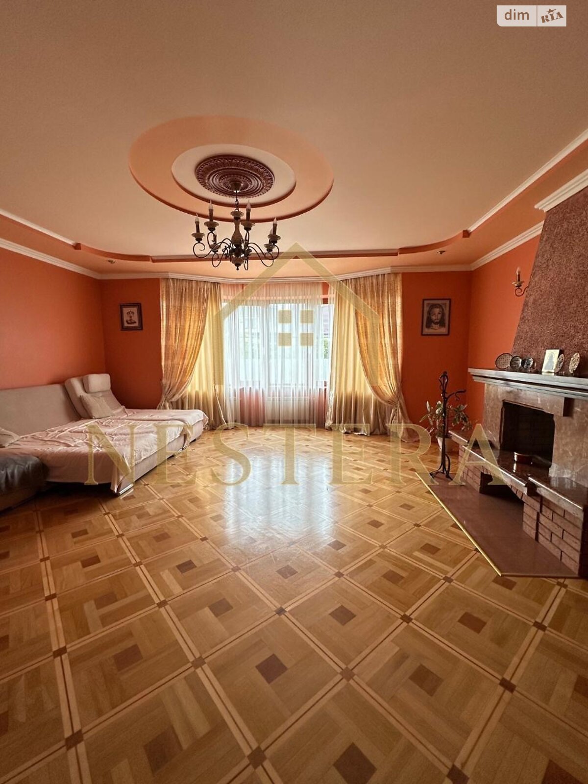 двоповерховий будинок з гаражем, 250 кв. м, цегла. Продаж у Сторожниці фото 1 двоповерховий будинок з гаражем, 250 кв. м, цегла. Продаж у Сторожниці фото 1