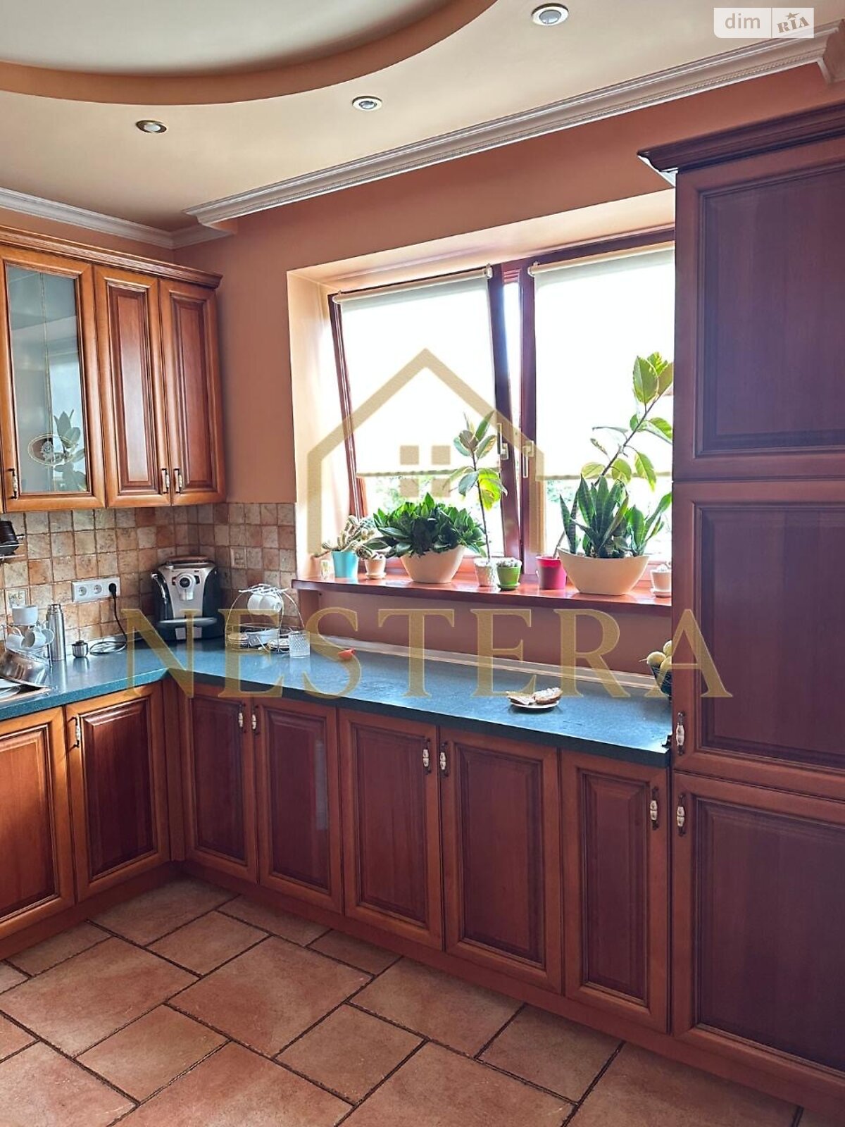 двоповерховий будинок з гаражем, 250 кв. м, цегла. Продаж у Сторожниці фото 1 двоповерховий будинок з гаражем, 250 кв. м, цегла. Продаж у Сторожниці фото 1