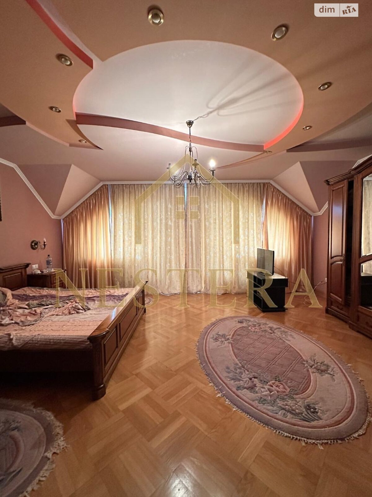 двоповерховий будинок з гаражем, 250 кв. м, цегла. Продаж у Сторожниці фото 1 двоповерховий будинок з гаражем, 250 кв. м, цегла. Продаж у Сторожниці фото 1