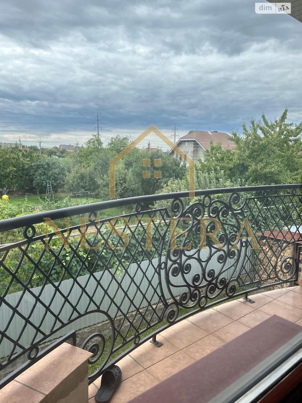 двоповерховий будинок з гаражем, 250 кв. м, цегла. Продаж у Сторожниці фото 1 двоповерховий будинок з гаражем, 250 кв. м, цегла. Продаж у Сторожниці фото 1