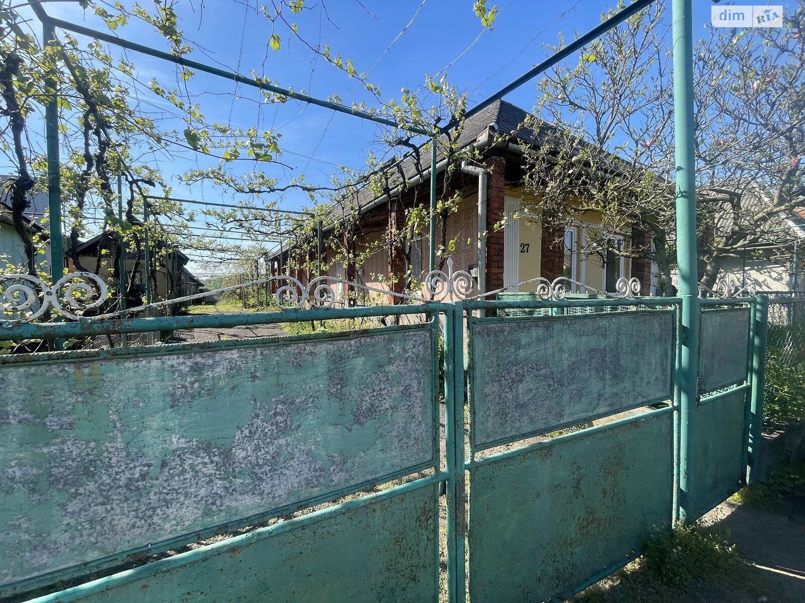 одноповерховий будинок, 83.2 кв. м, цегла саманна. Продаж у Сторожниці фото 1 одноповерховий будинок, 83.2 кв. м, цегла саманна. Продаж у Сторожниці фото 1