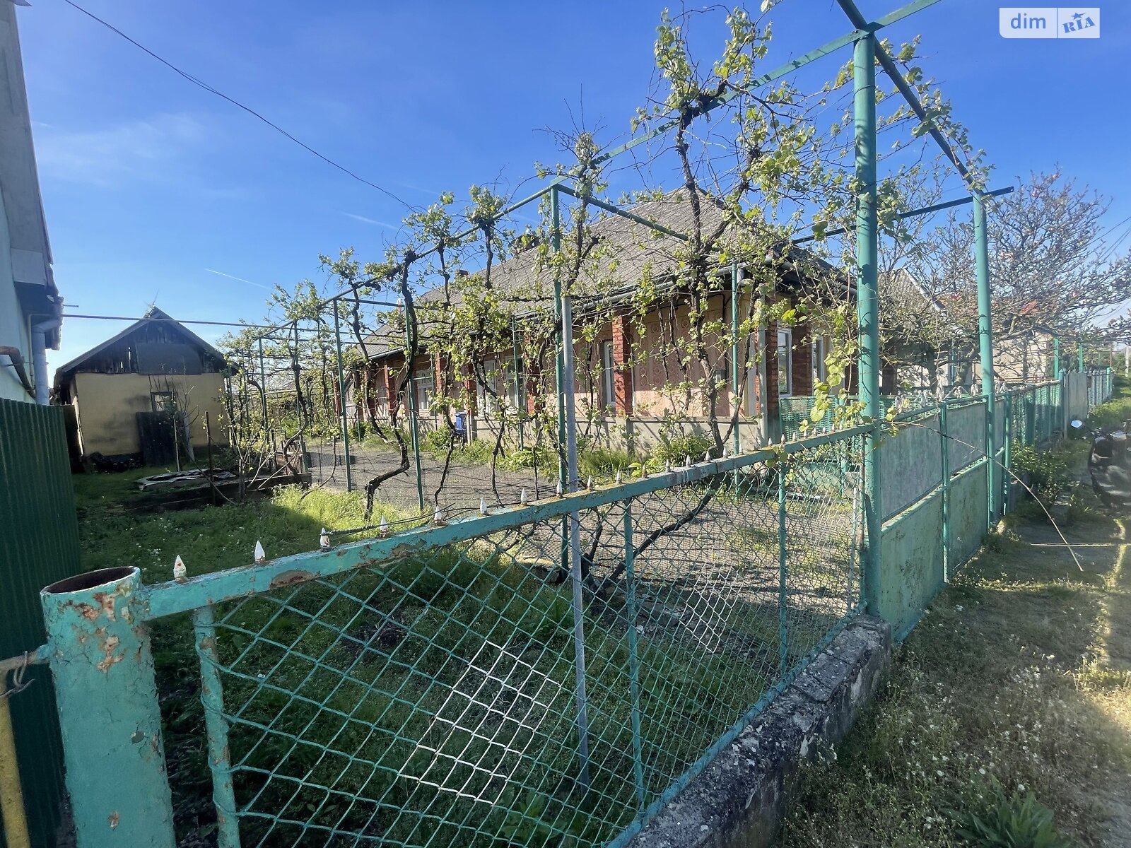 одноповерховий будинок, 83.2 кв. м, цегла саманна. Продаж у Сторожниці фото 1 одноповерховий будинок, 83.2 кв. м, цегла саманна. Продаж у Сторожниці фото 1