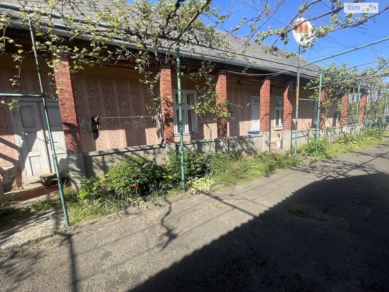 одноповерховий будинок, 83.2 кв. м, цегла саманна. Продаж у Сторожниці фото 1 одноповерховий будинок, 83.2 кв. м, цегла саманна. Продаж у Сторожниці фото 1