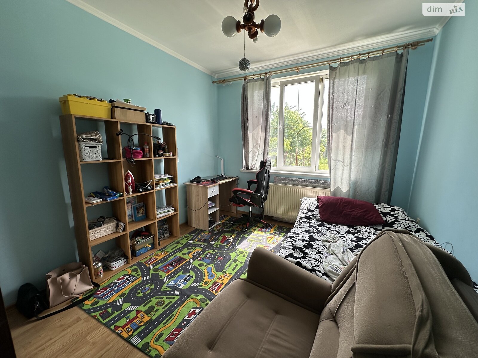 двоповерховий будинок, 364.4 кв. м, цегла. Продаж у Сторожниці фото 1 двоповерховий будинок, 364.4 кв. м, цегла. Продаж у Сторожниці фото 1