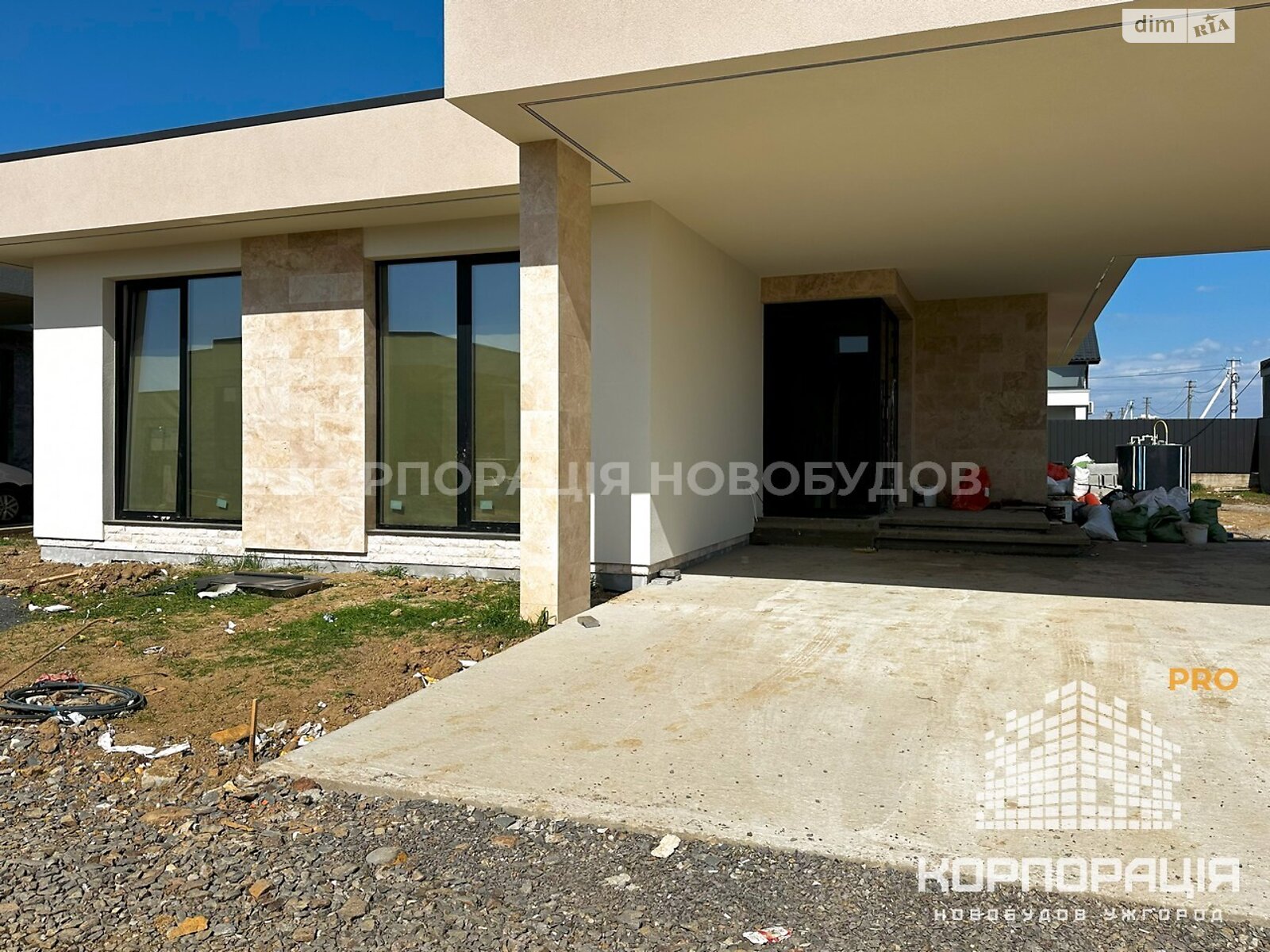 одноэтажный дом с отоплением, 138.3 кв. м, кирпич. Продажа в Сторожнице фото 1 одноэтажный дом с отоплением, 138.3 кв. м, кирпич. Продажа в Сторожнице фото 1