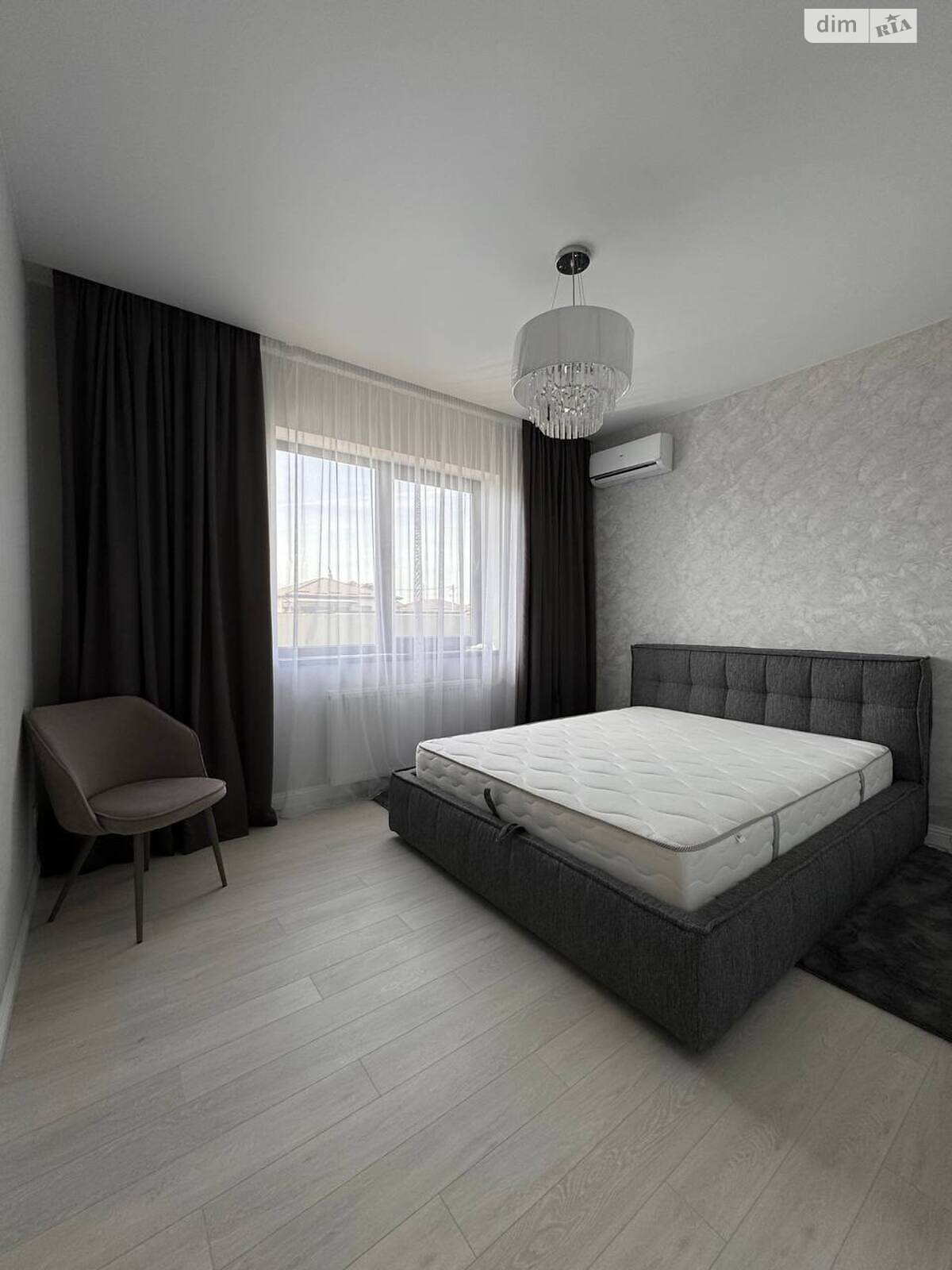 одноэтажный дом, 107.6 кв. м, цегла. Продажа в Сторожнице фото 1 одноэтажный дом, 107.6 кв. м, цегла. Продажа в Сторожнице фото 1