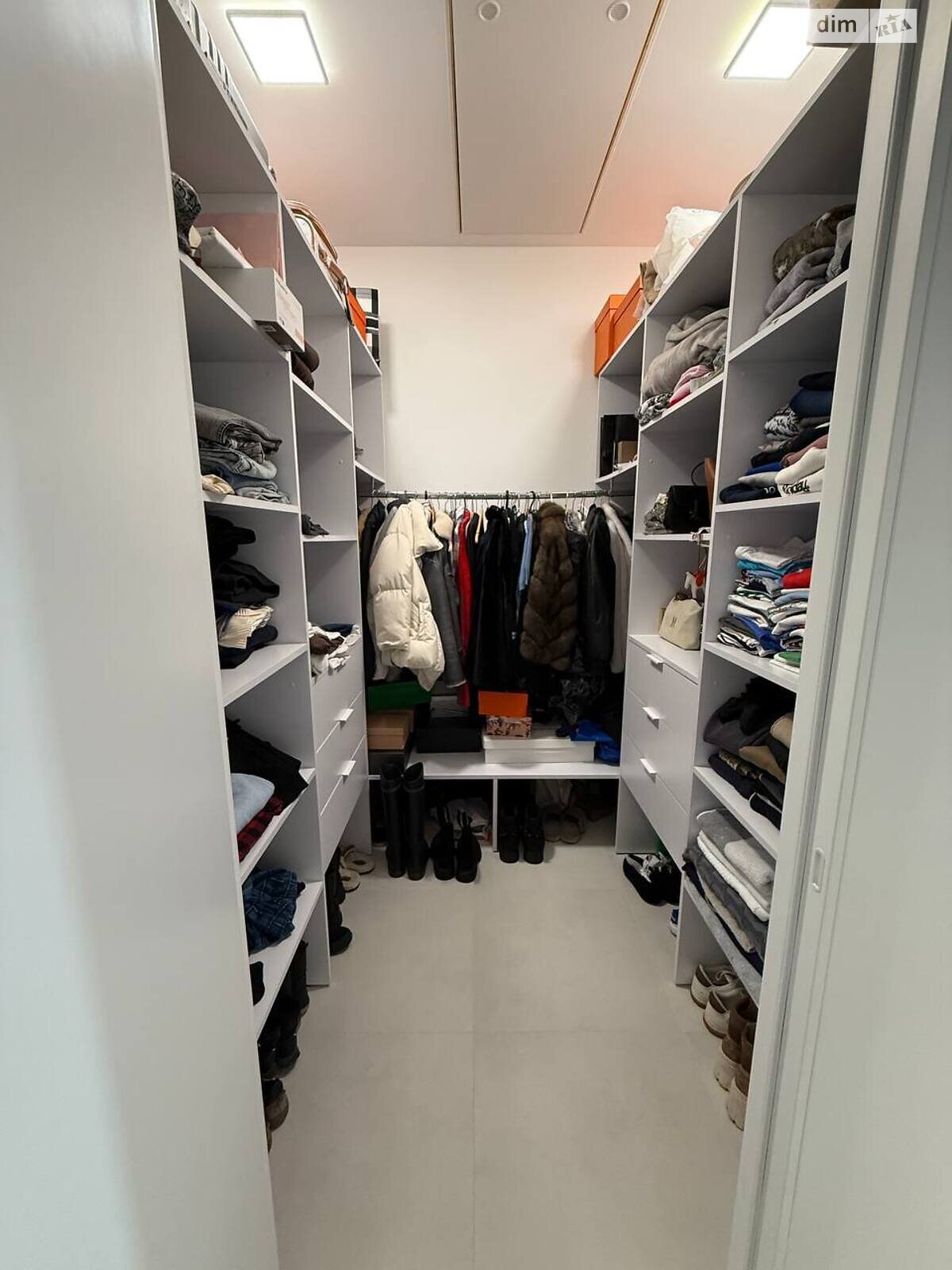 одноэтажный дом, 107.6 кв. м, цегла. Продажа в Сторожнице фото 1 одноэтажный дом, 107.6 кв. м, цегла. Продажа в Сторожнице фото 1