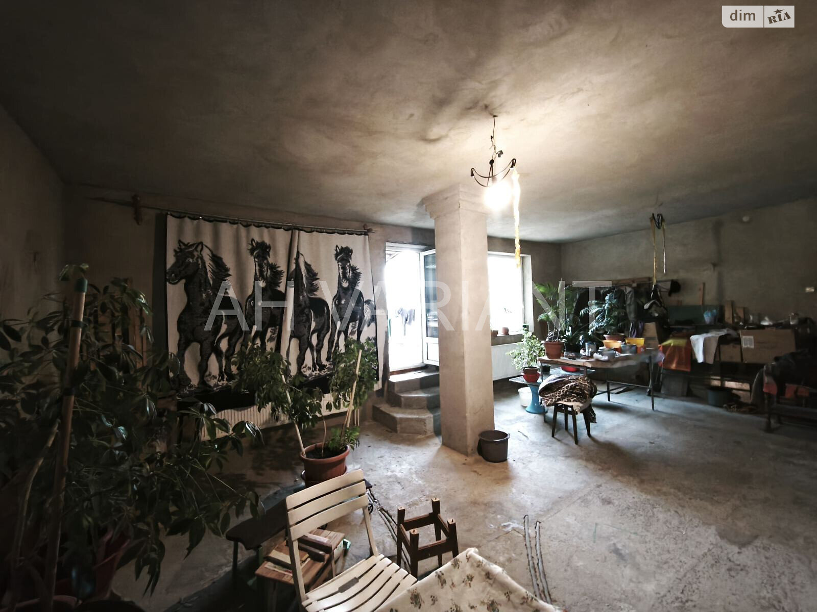 двоповерховий будинок з гаражем, 300 кв. м, цегла. Продаж у Сторожниці фото 1