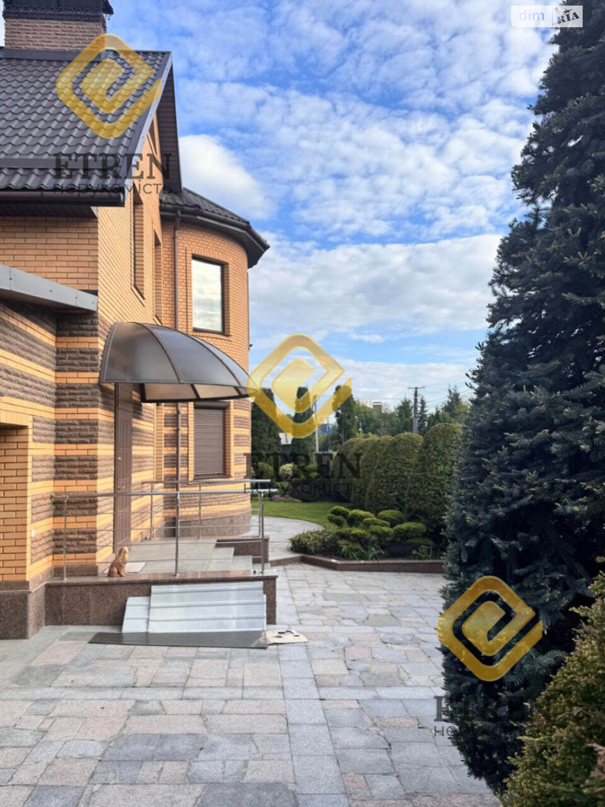 двоповерховий будинок з гаражем, 223 кв. м, цегла. Продаж у Стоянці фото 1 двоповерховий будинок з гаражем, 223 кв. м, цегла. Продаж у Стоянці фото 1