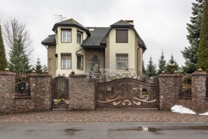 трехэтажный дом с верандой, 400 кв. м, кирпич. Продажа в Стоянке фото 2