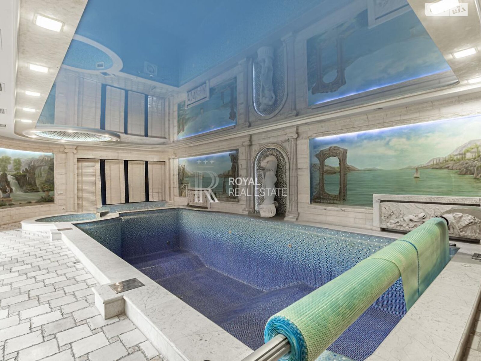 трехэтажный дом с верандой, 400 кв. м, кирпич. Продажа в Стоянке фото 1