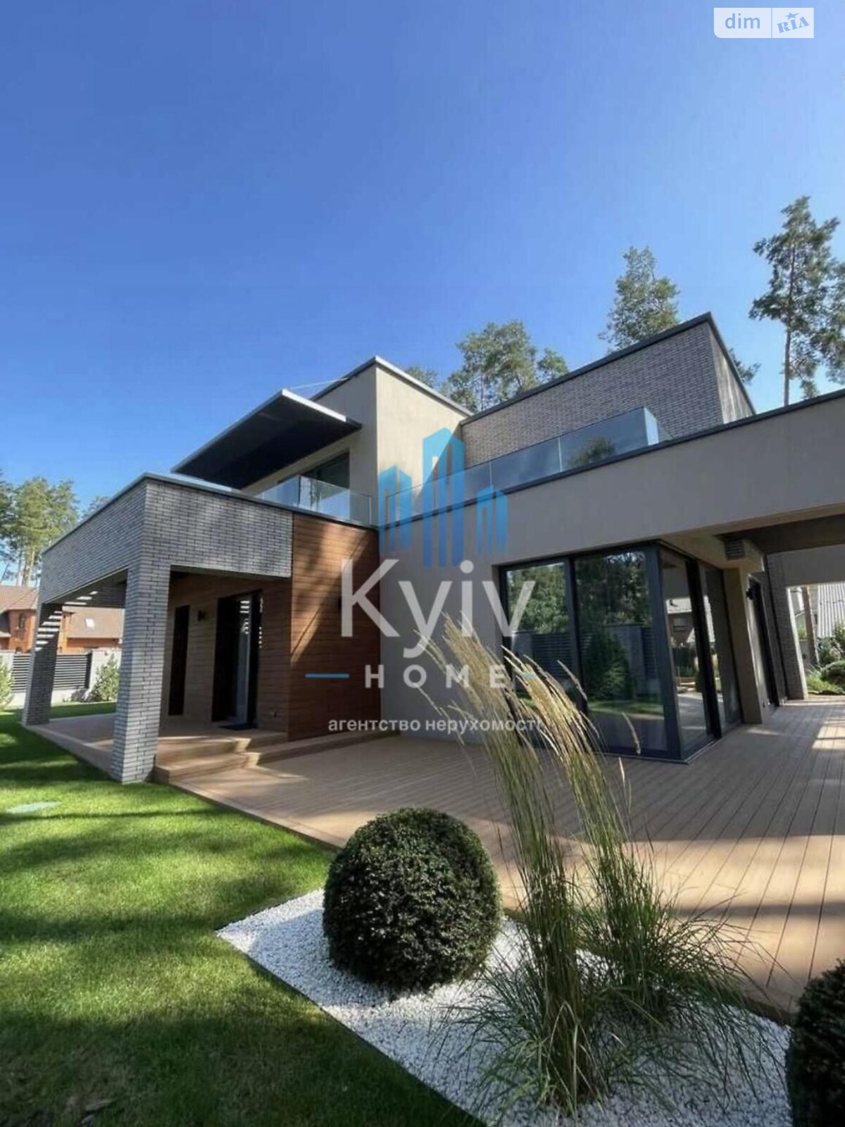 двухэтажный дом, 450 кв. м, кирпич. Продажа в Стоянке фото 1 двухэтажный дом, 450 кв. м, кирпич. Продажа в Стоянке фото 1