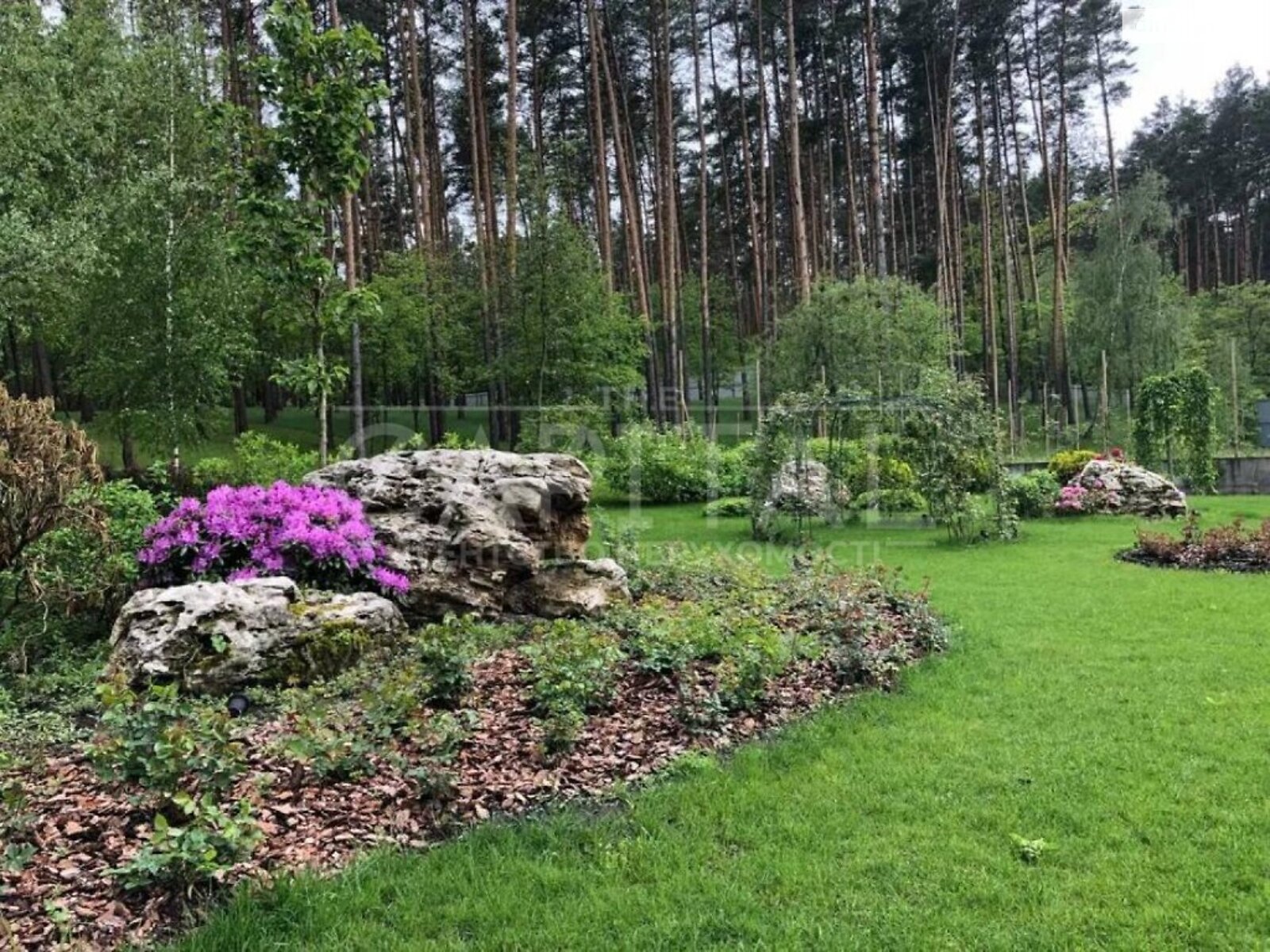 двоповерховий будинок, 418 кв. м, кирпич. Продаж у Стоянці фото 1 двоповерховий будинок, 418 кв. м, кирпич. Продаж у Стоянці фото 1