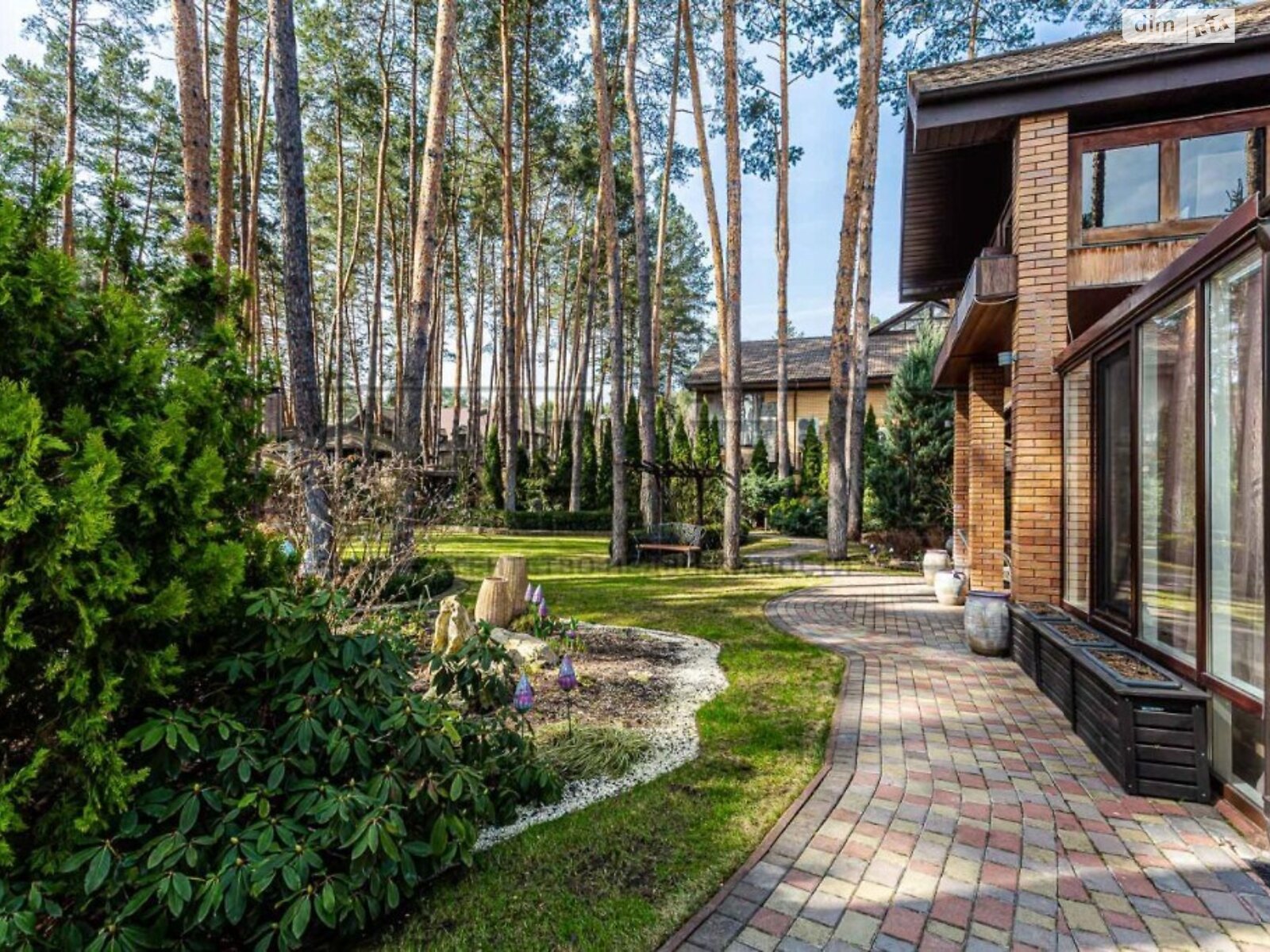 двоповерховий будинок, 648 кв. м, кирпич. Продаж у Стоянці фото 1