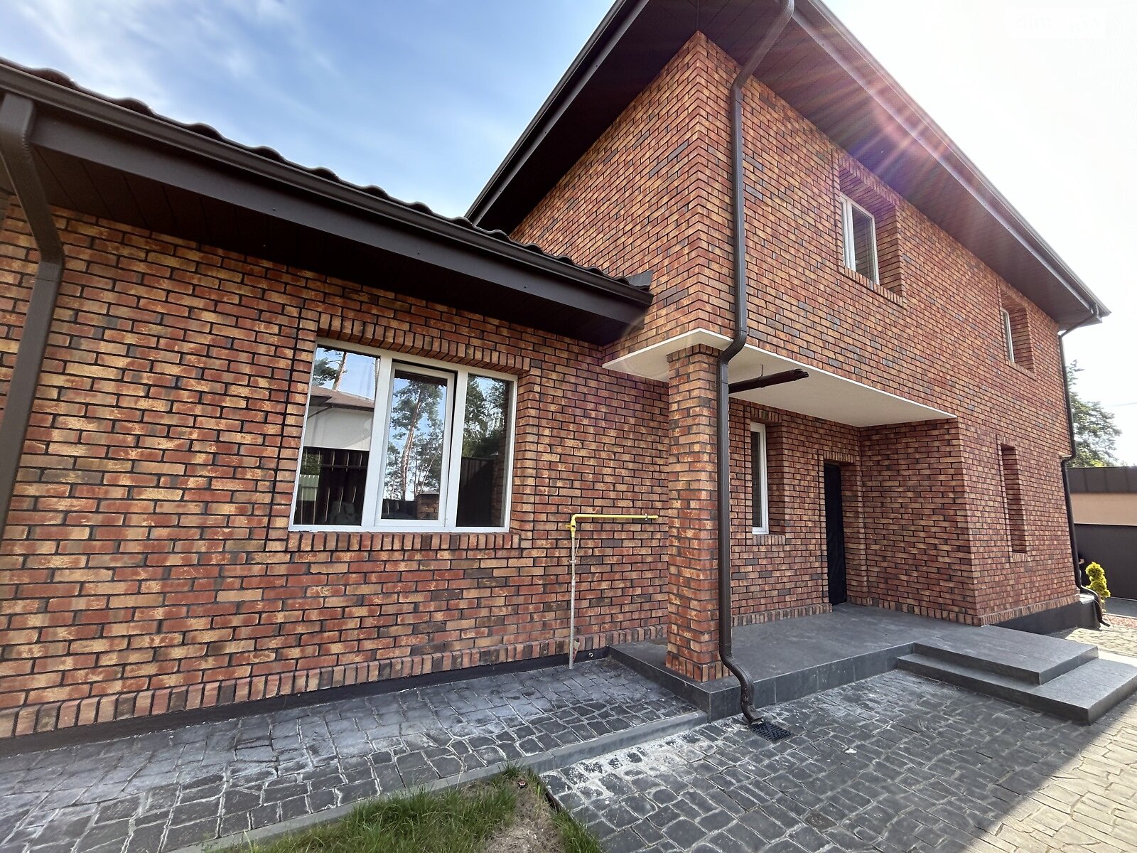 двухэтажный дом с верандой, 207 кв. м, кирпич. Продажа в Стоянке фото 1 двухэтажный дом с верандой, 207 кв. м, кирпич. Продажа в Стоянке фото 1