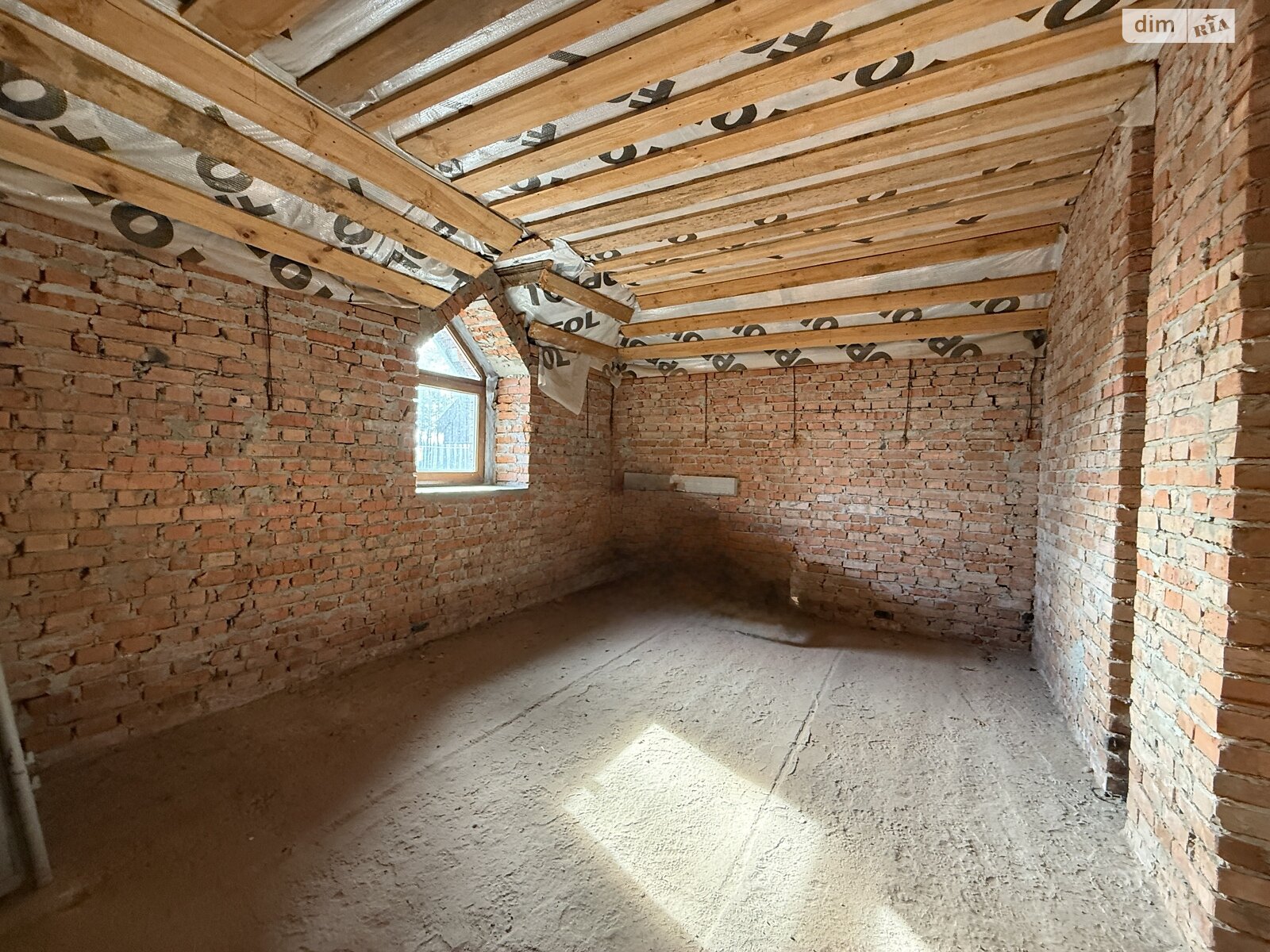 двухэтажный дом с верандой, 295.2 кв. м, кирпич. Продажа в Стоянке фото 1 двухэтажный дом с верандой, 295.2 кв. м, кирпич. Продажа в Стоянке фото 1