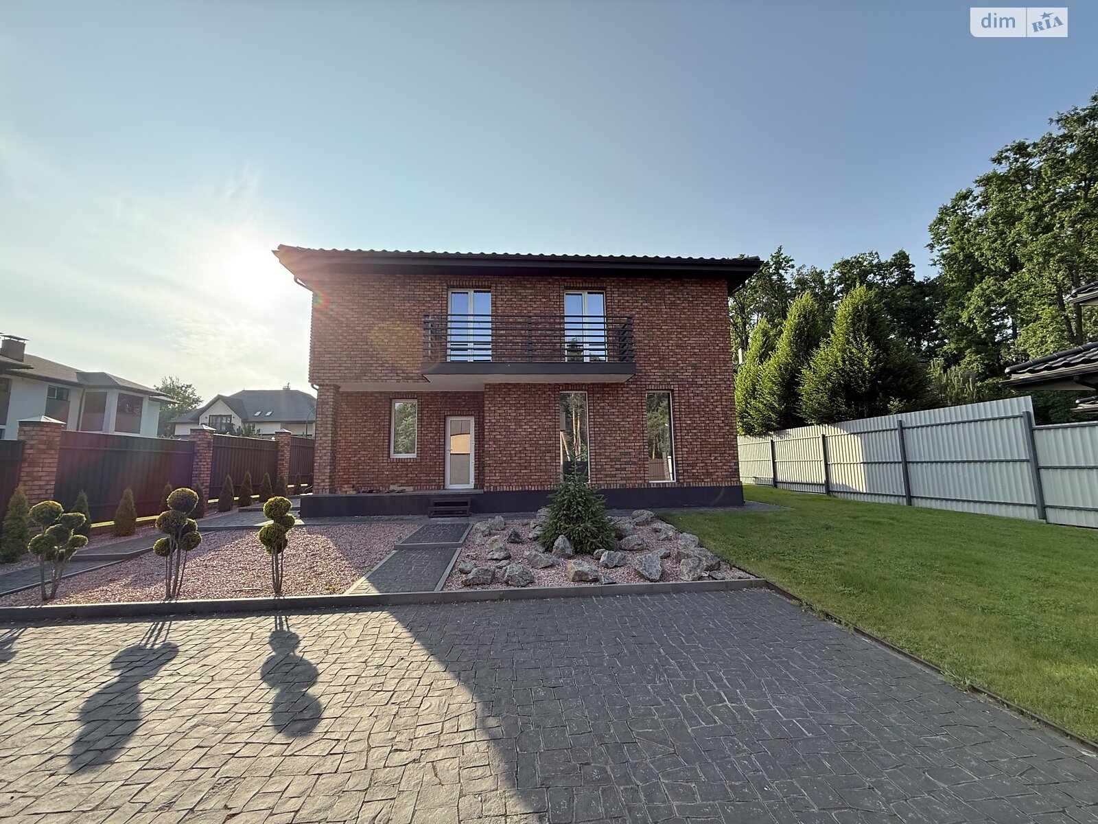 двоповерховий будинок з гаражем, 208 кв. м, кирпич. Продаж у Стоянці фото 1 двоповерховий будинок з гаражем, 208 кв. м, кирпич. Продаж у Стоянці фото 1