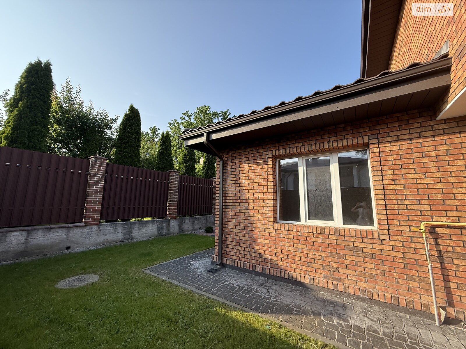 двоповерховий будинок з гаражем, 208 кв. м, кирпич. Продаж у Стоянці фото 1 двоповерховий будинок з гаражем, 208 кв. м, кирпич. Продаж у Стоянці фото 1