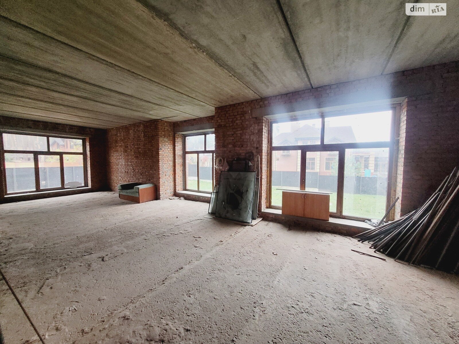 двоповерховий будинок, 460 кв. м, цегла. Продаж у Стоянці фото 1