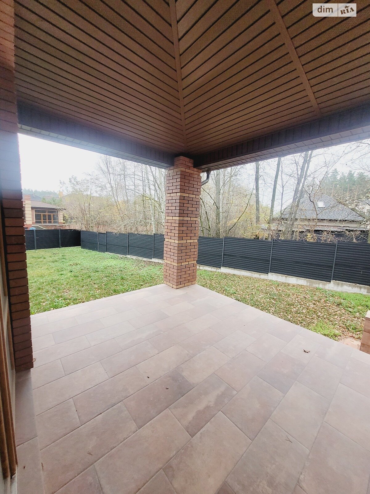 двоповерховий будинок, 460 кв. м, цегла. Продаж у Стоянці фото 1