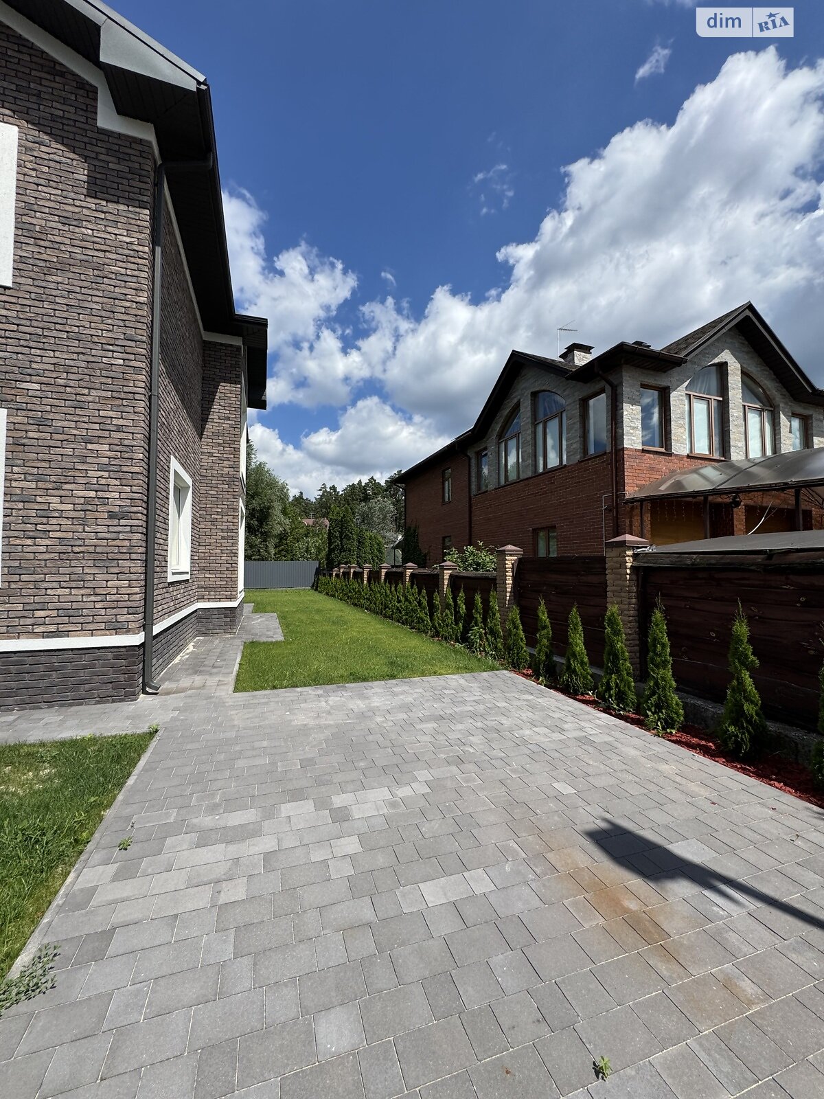 двоповерховий будинок, 213 кв. м, керамічний блок. Продаж у Стоянці фото 1