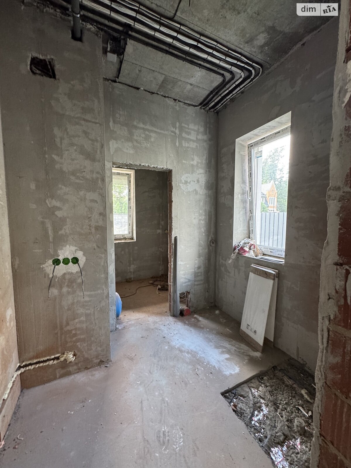 двоповерховий будинок, 213 кв. м, керамічний блок. Продаж у Стоянці фото 1