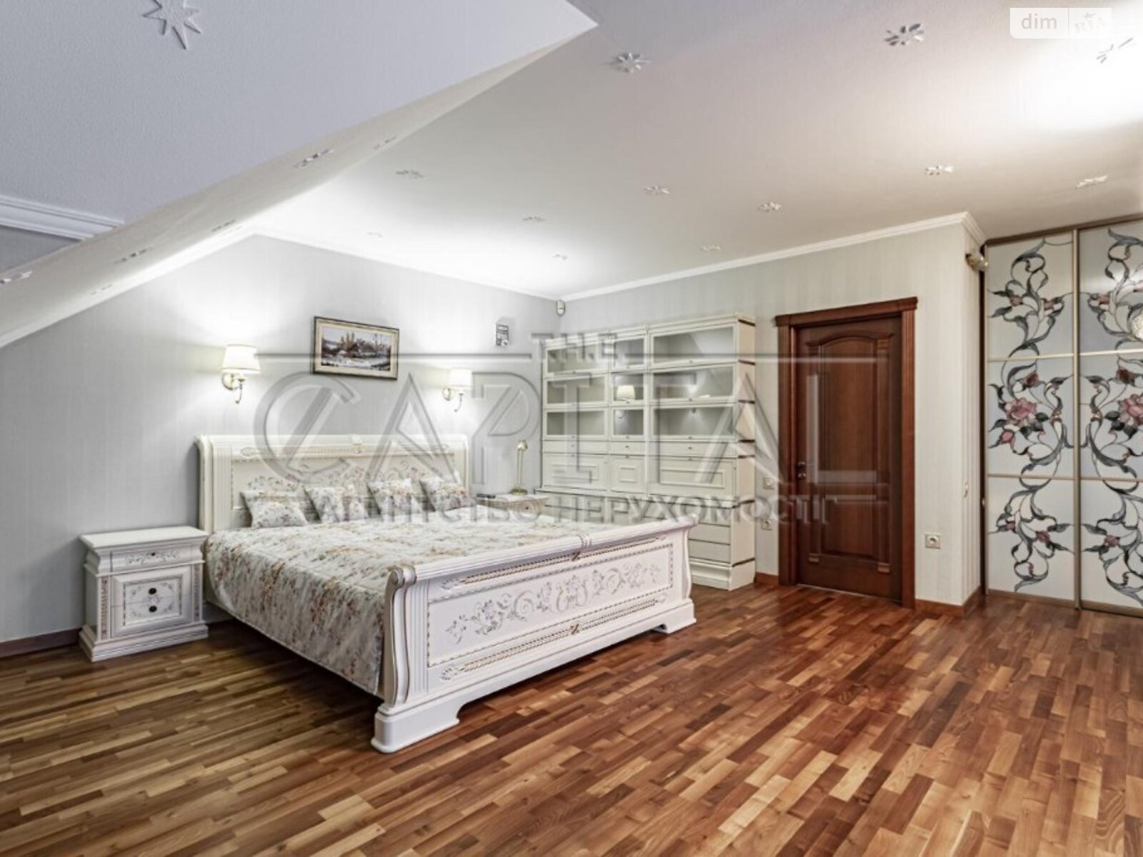 триповерховий будинок з верандою, 361.7 кв. м, цегла. Продаж у Стоянці фото 1 триповерховий будинок з верандою, 361.7 кв. м, цегла. Продаж у Стоянці фото 1