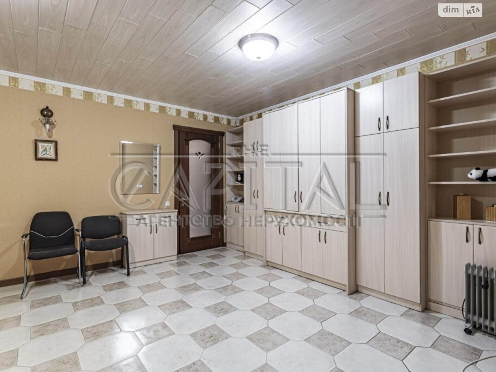 трехэтажный дом веранда, 361.7 кв. м, кирпич. Продажа в Стоянке фото 1