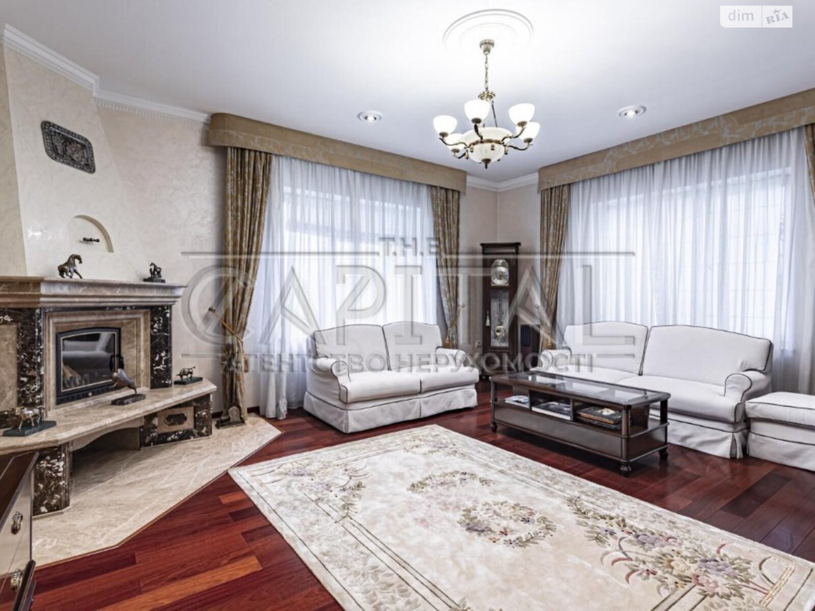 триповерховий будинок з верандою, 361.7 кв. м, цегла. Продаж у Стоянці фото 1 триповерховий будинок з верандою, 361.7 кв. м, цегла. Продаж у Стоянці фото 1
