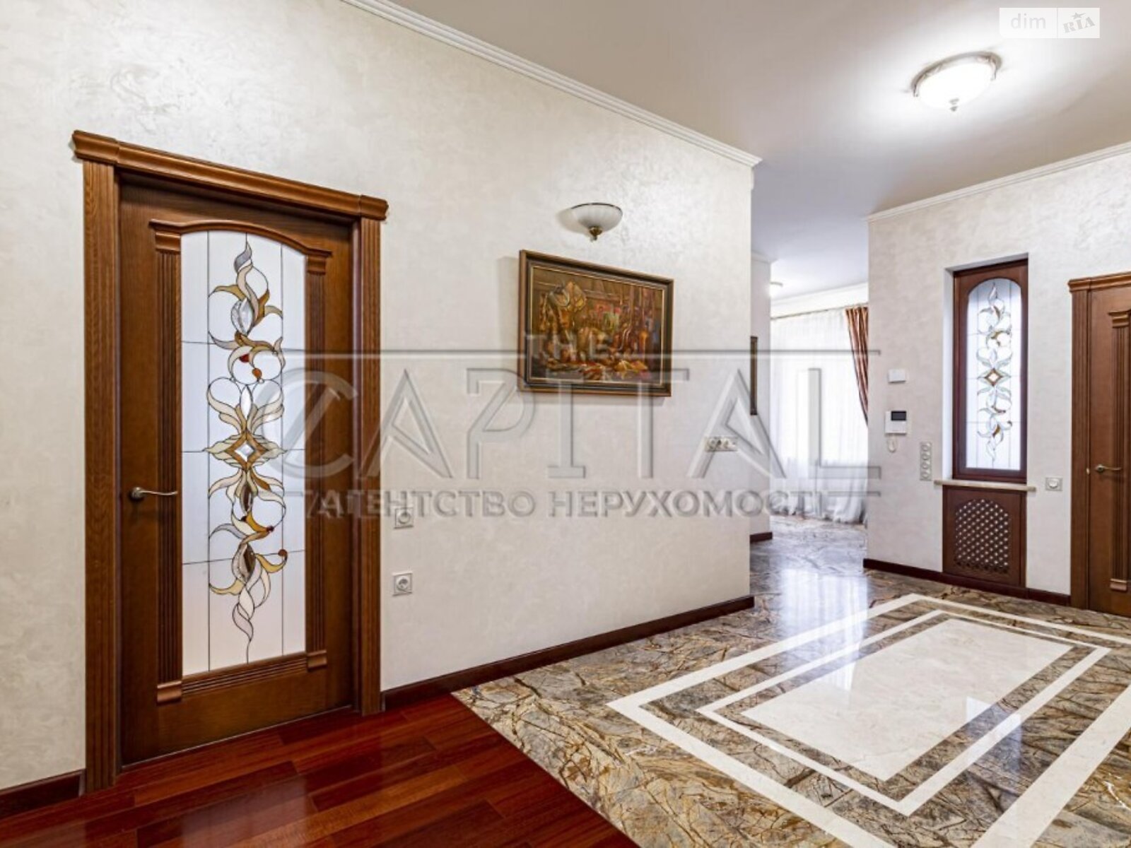 триповерховий будинок з верандою, 361.7 кв. м, цегла. Продаж у Стоянці фото 1 триповерховий будинок з верандою, 361.7 кв. м, цегла. Продаж у Стоянці фото 1