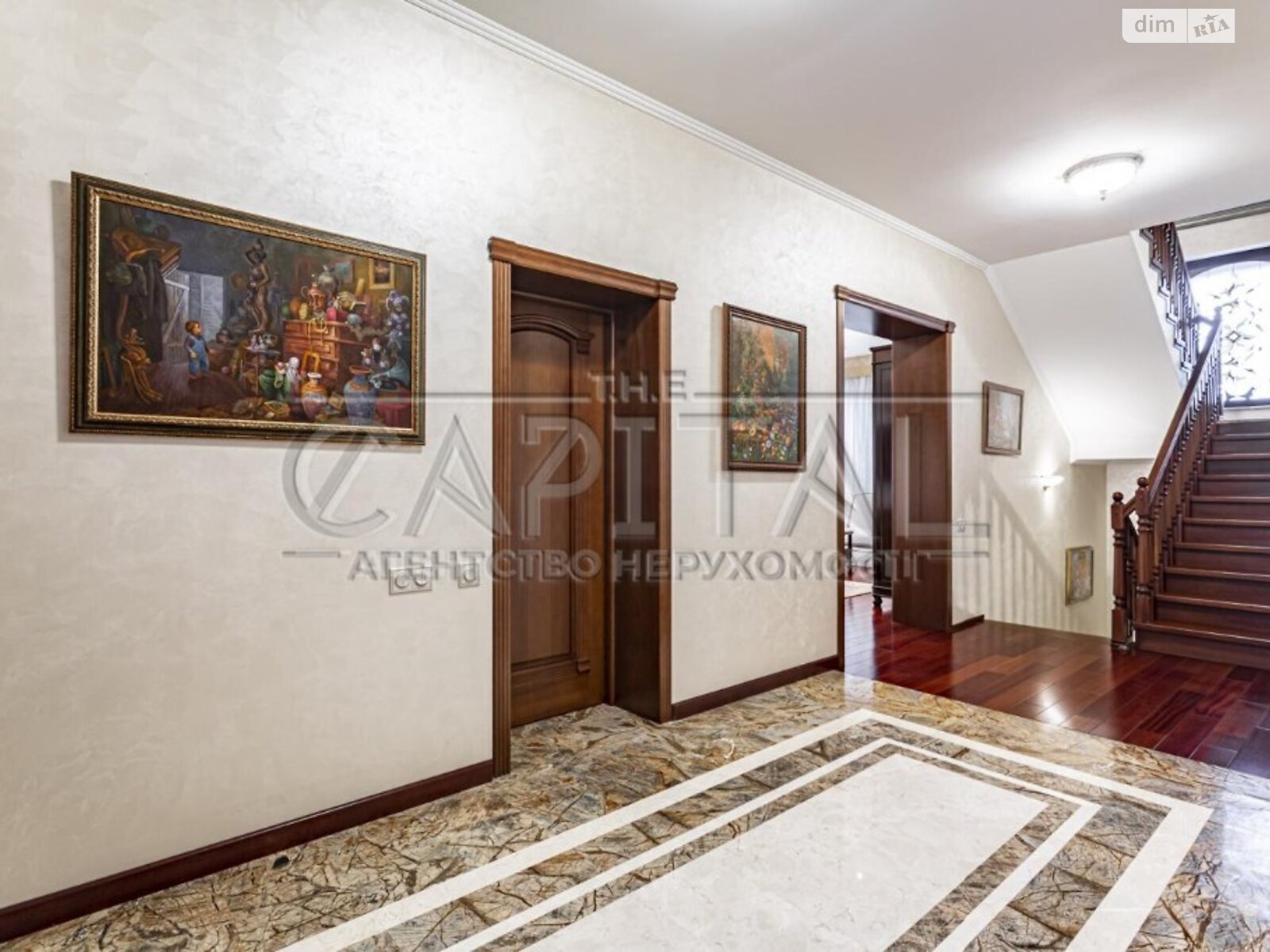 триповерховий будинок з верандою, 361.7 кв. м, цегла. Продаж у Стоянці фото 1 триповерховий будинок з верандою, 361.7 кв. м, цегла. Продаж у Стоянці фото 1