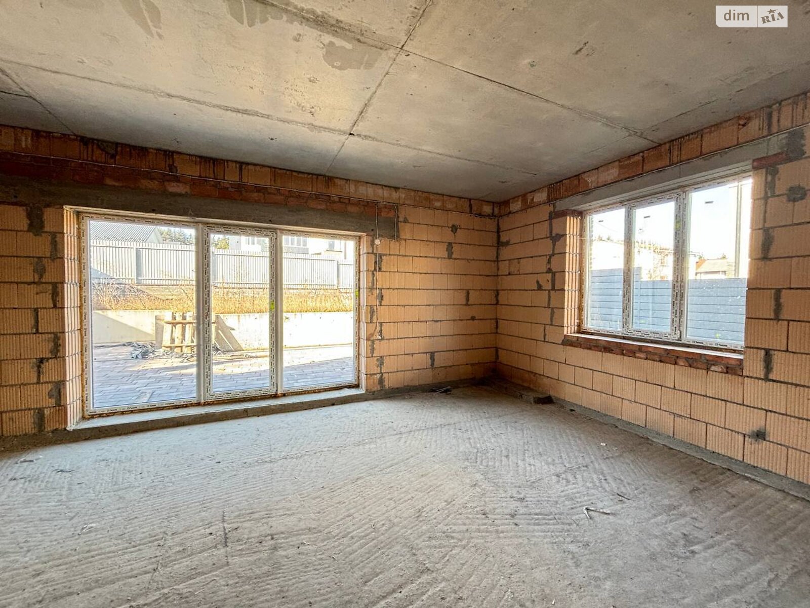 двухэтажный дом с отоплением, 156 кв. м, кирпич. Продажа в Стоянке фото 1 двухэтажный дом с отоплением, 156 кв. м, кирпич. Продажа в Стоянке фото 1