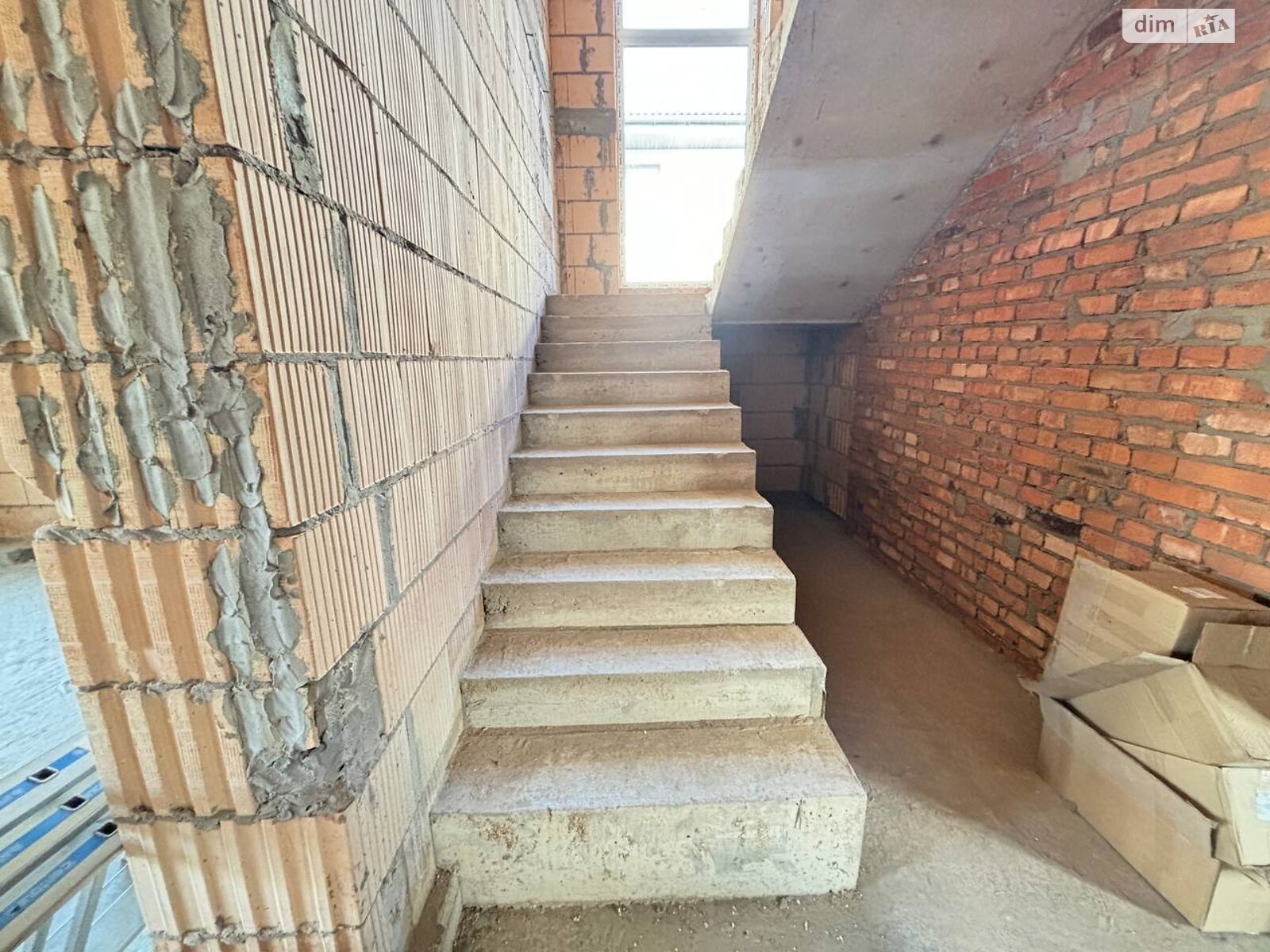 двухэтажный дом с отоплением, 156 кв. м, кирпич. Продажа в Стоянке фото 1 двухэтажный дом с отоплением, 156 кв. м, кирпич. Продажа в Стоянке фото 1