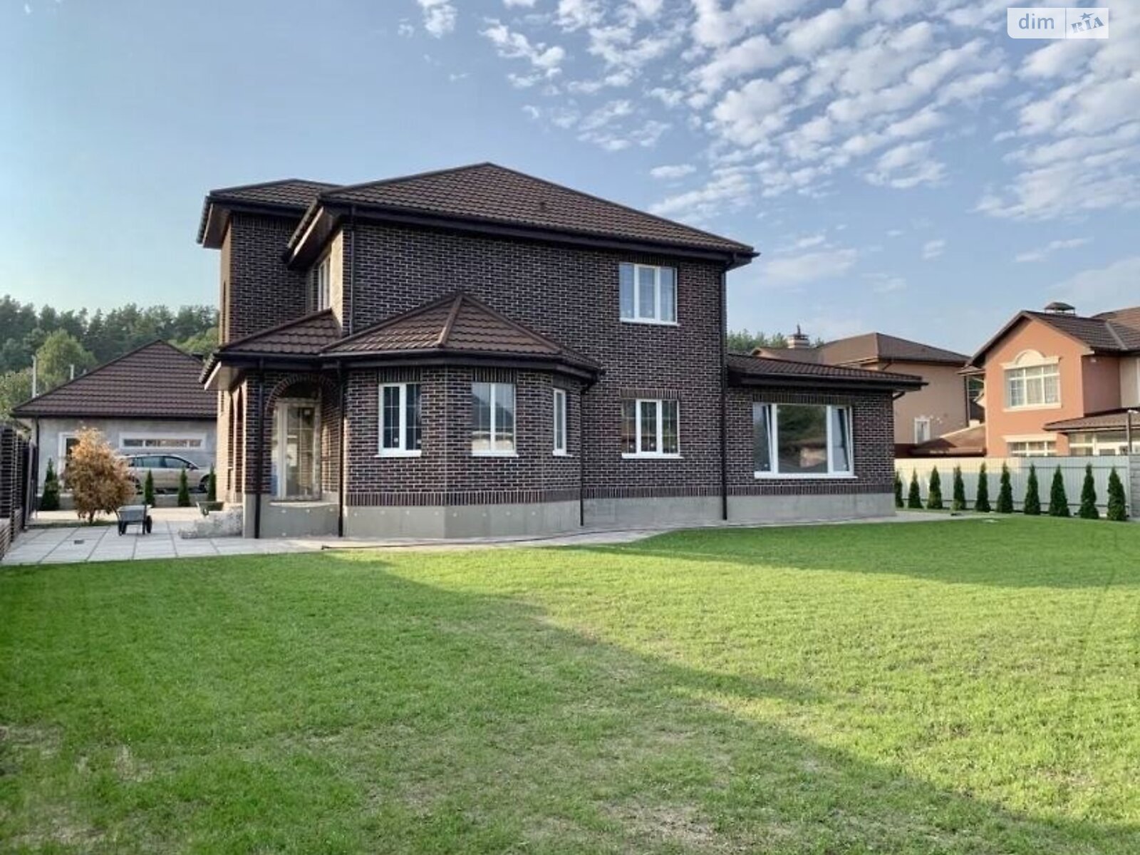 двоповерховий будинок, 258 кв. м, цегла. Продаж у Стоянці фото 1 двоповерховий будинок, 258 кв. м, цегла. Продаж у Стоянці фото 1