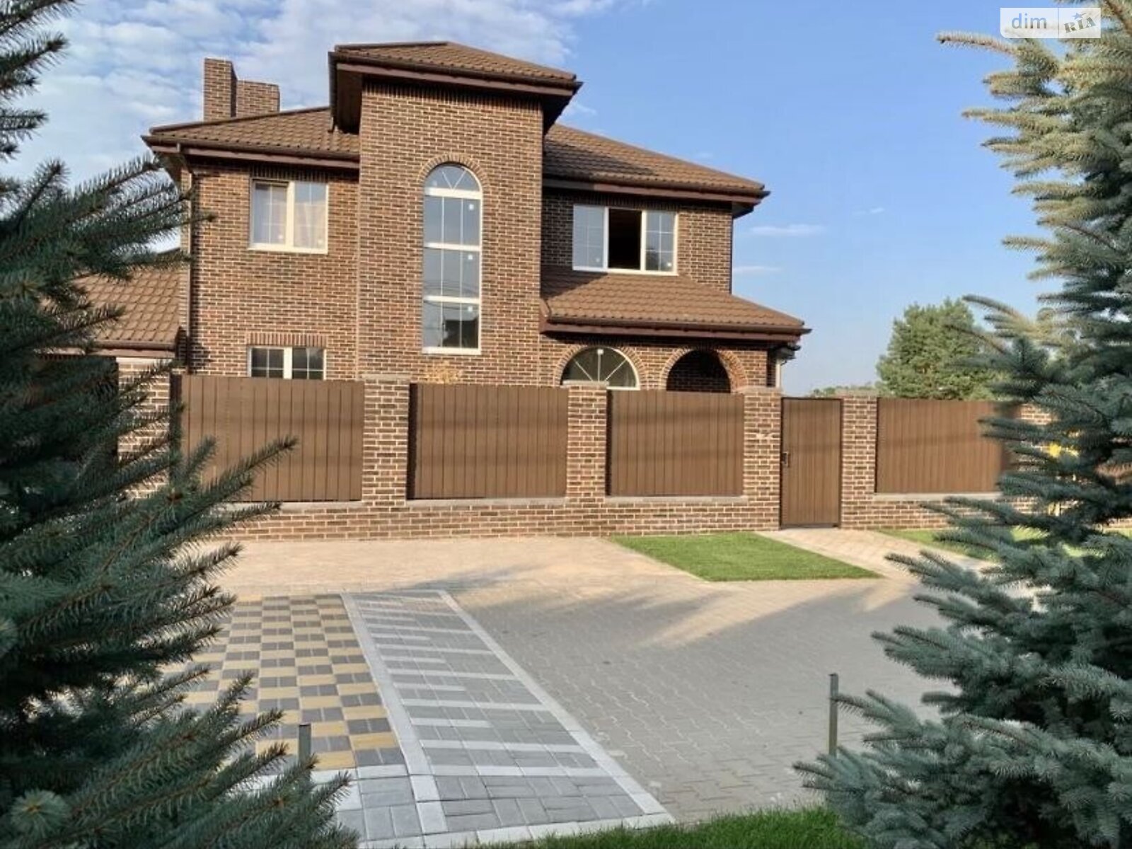 двоповерховий будинок, 258 кв. м, цегла. Продаж у Стоянці фото 1 двоповерховий будинок, 258 кв. м, цегла. Продаж у Стоянці фото 1