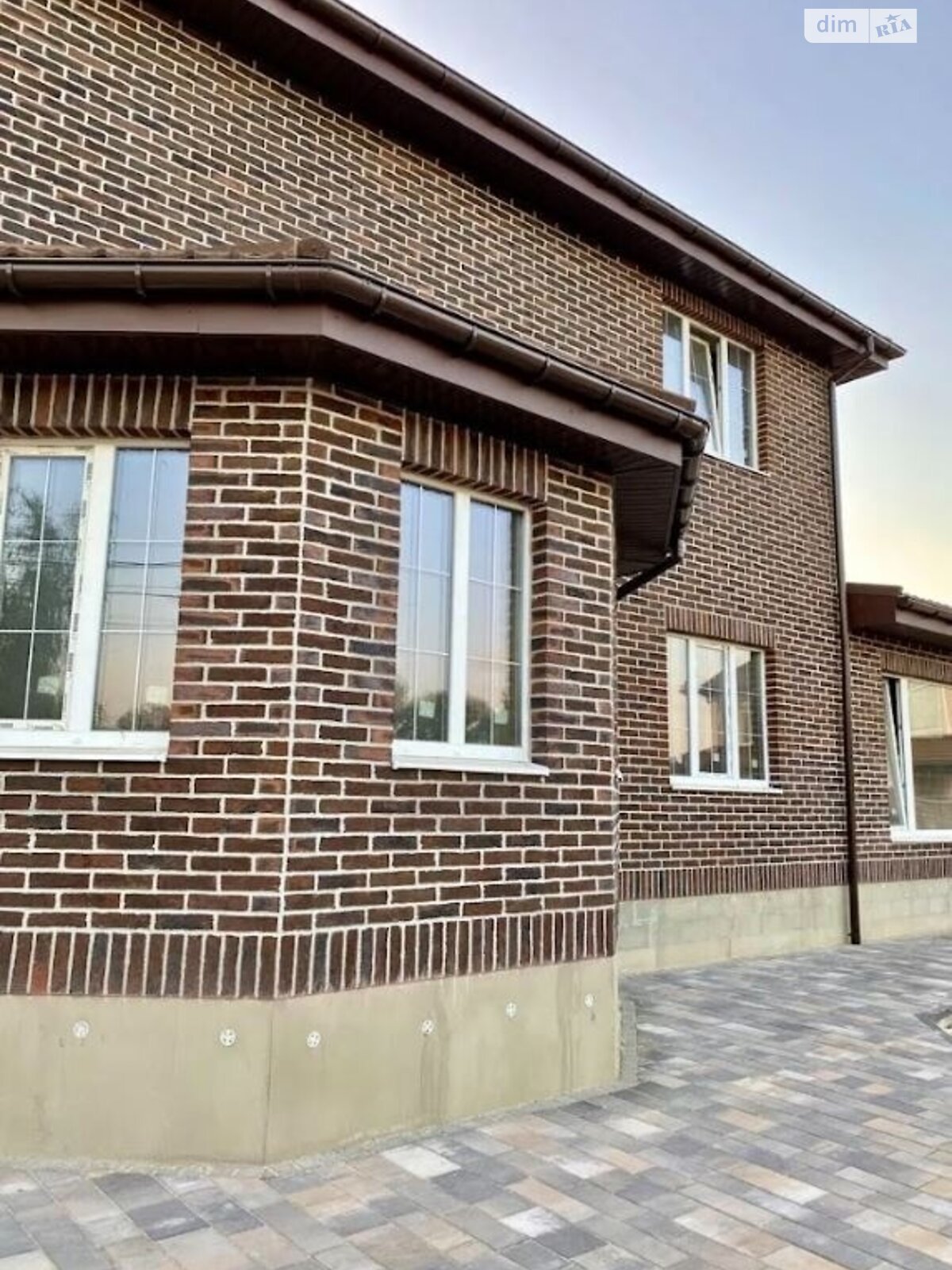 двоповерховий будинок, 258 кв. м, цегла. Продаж у Стоянці фото 1 двоповерховий будинок, 258 кв. м, цегла. Продаж у Стоянці фото 1