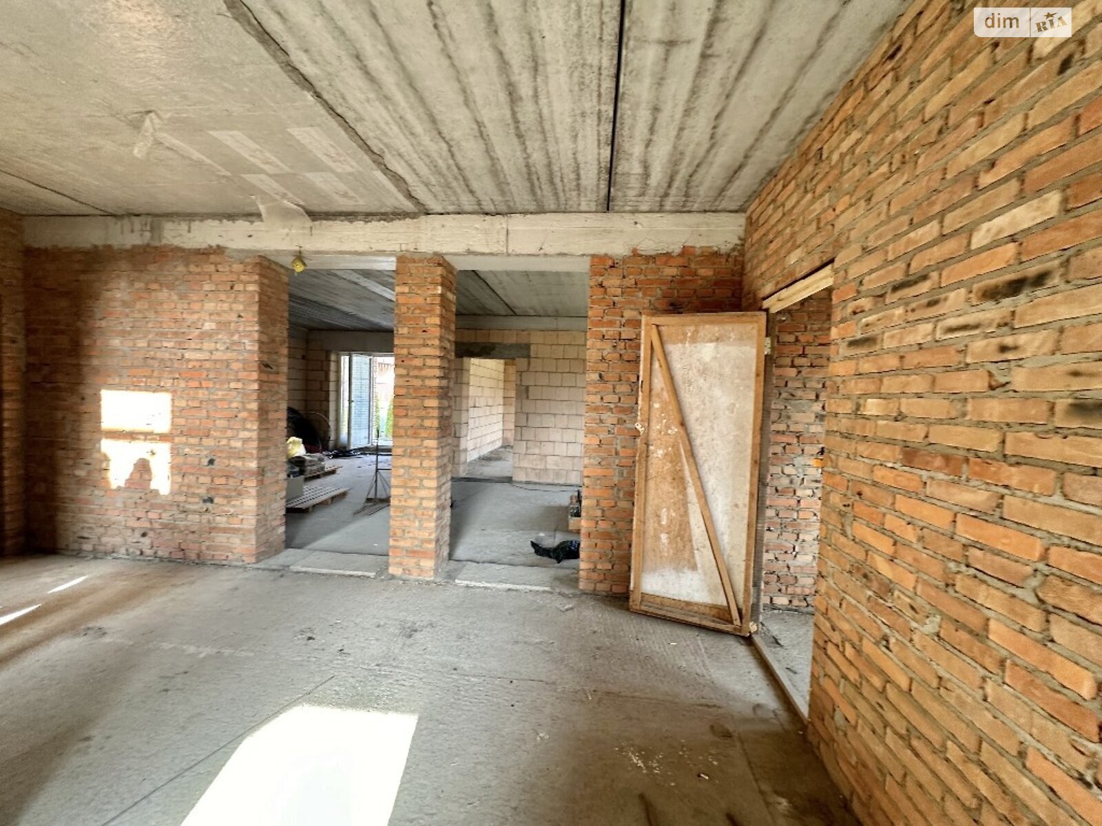 двоповерховий будинок, 258 кв. м, цегла. Продаж у Стоянці фото 1 двоповерховий будинок, 258 кв. м, цегла. Продаж у Стоянці фото 1