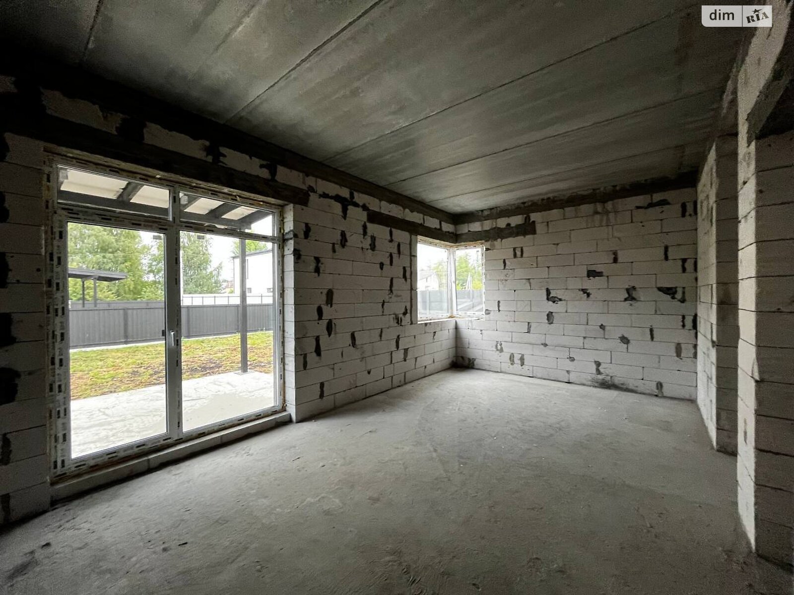 двухэтажный дом с балконом, 120 кв. м, кирпич. Продажа в Ирпене фото 1 двухэтажный дом с балконом, 120 кв. м, кирпич. Продажа в Ирпене фото 1