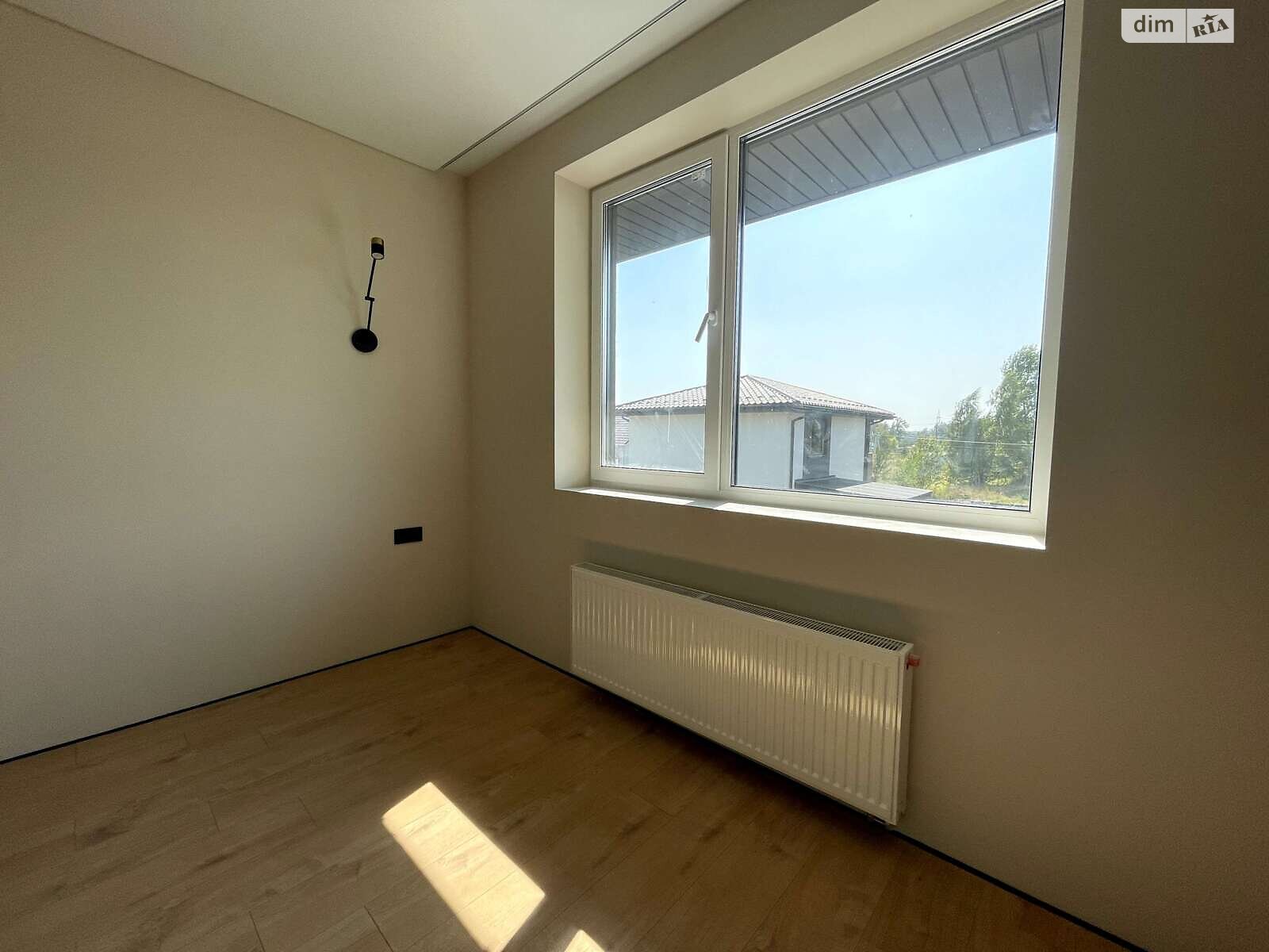 двухэтажный дом с балконом, 120 кв. м, кирпич. Продажа в Ирпене фото 1 двухэтажный дом с балконом, 120 кв. м, кирпич. Продажа в Ирпене фото 1