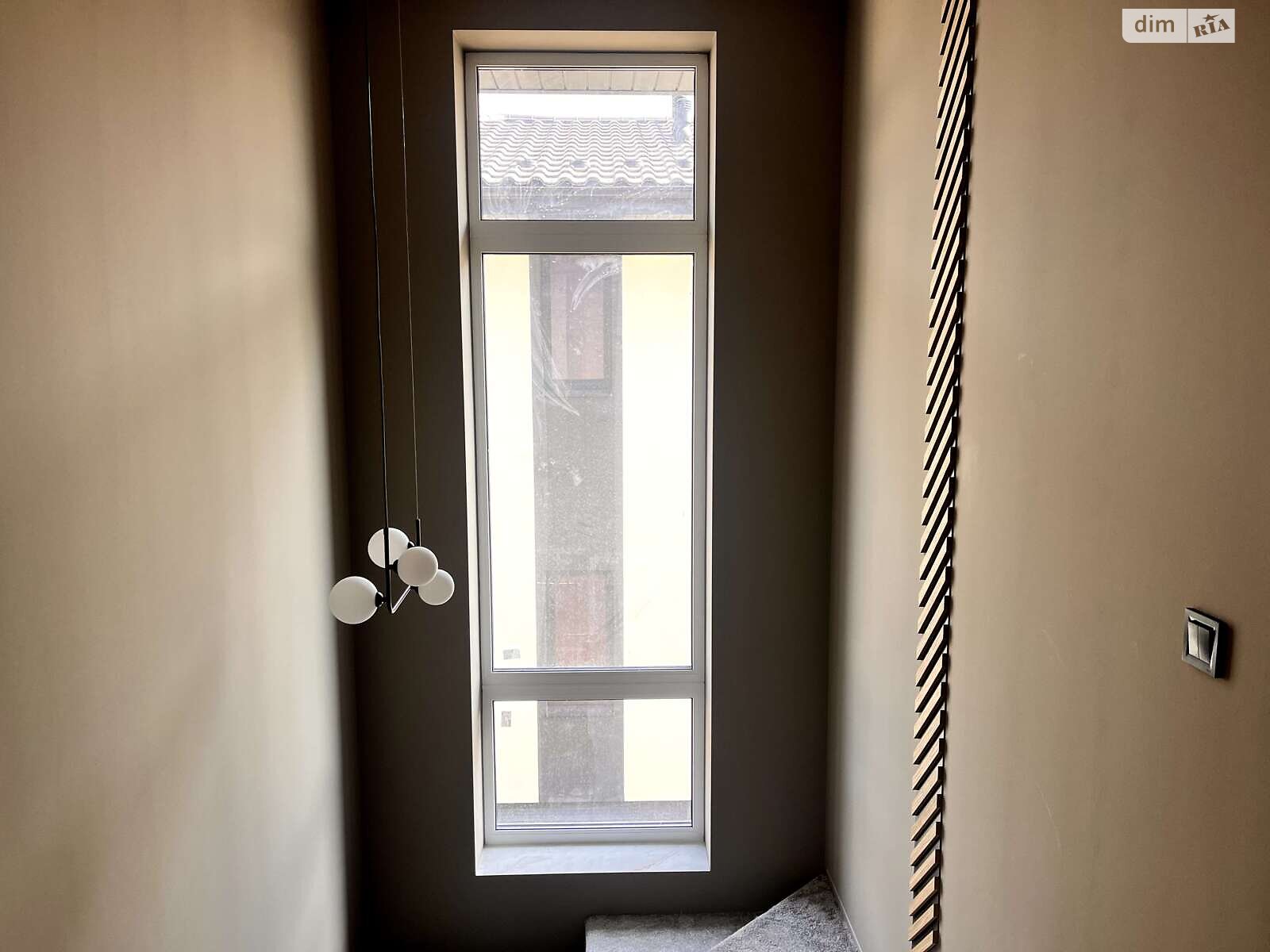 двухэтажный дом с балконом, 120 кв. м, газобетон. Продажа в Ирпене фото 1 двухэтажный дом с балконом, 120 кв. м, газобетон. Продажа в Ирпене фото 1