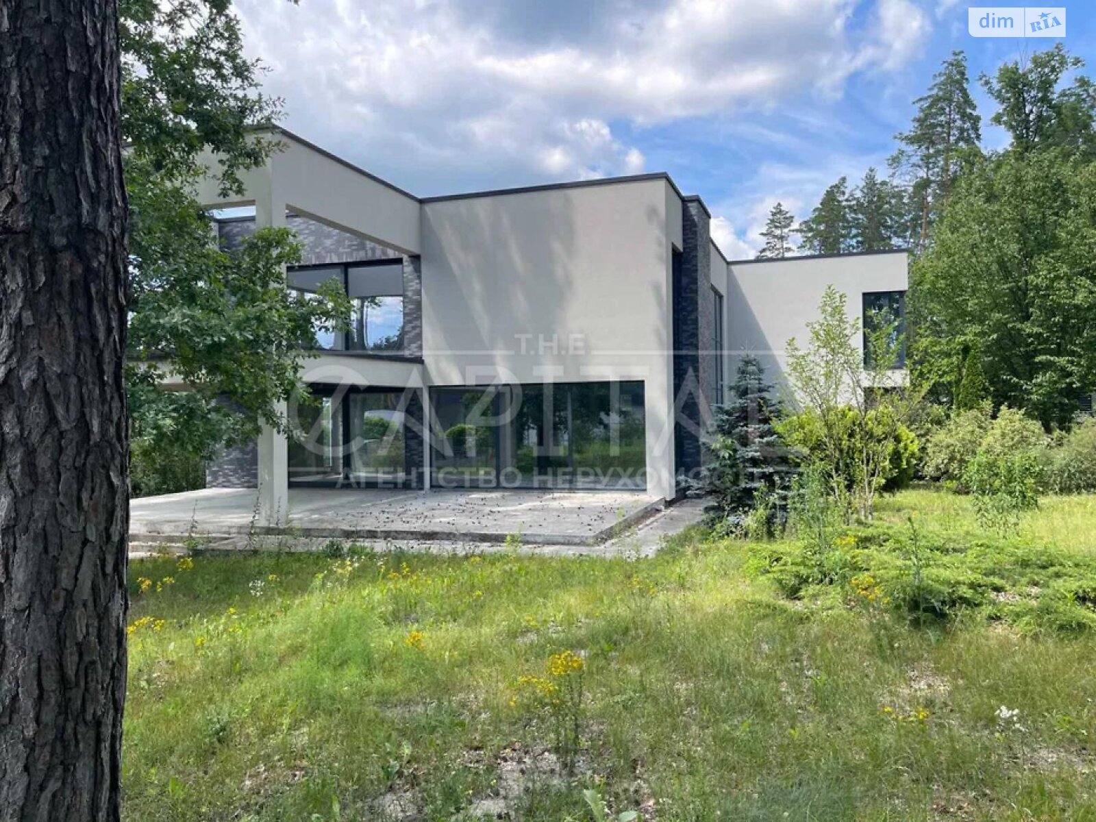 двоповерховий будинок з гаражем, 445 кв. м, цегла. Продаж у Стоянці фото 1 двоповерховий будинок з гаражем, 445 кв. м, цегла. Продаж у Стоянці фото 1